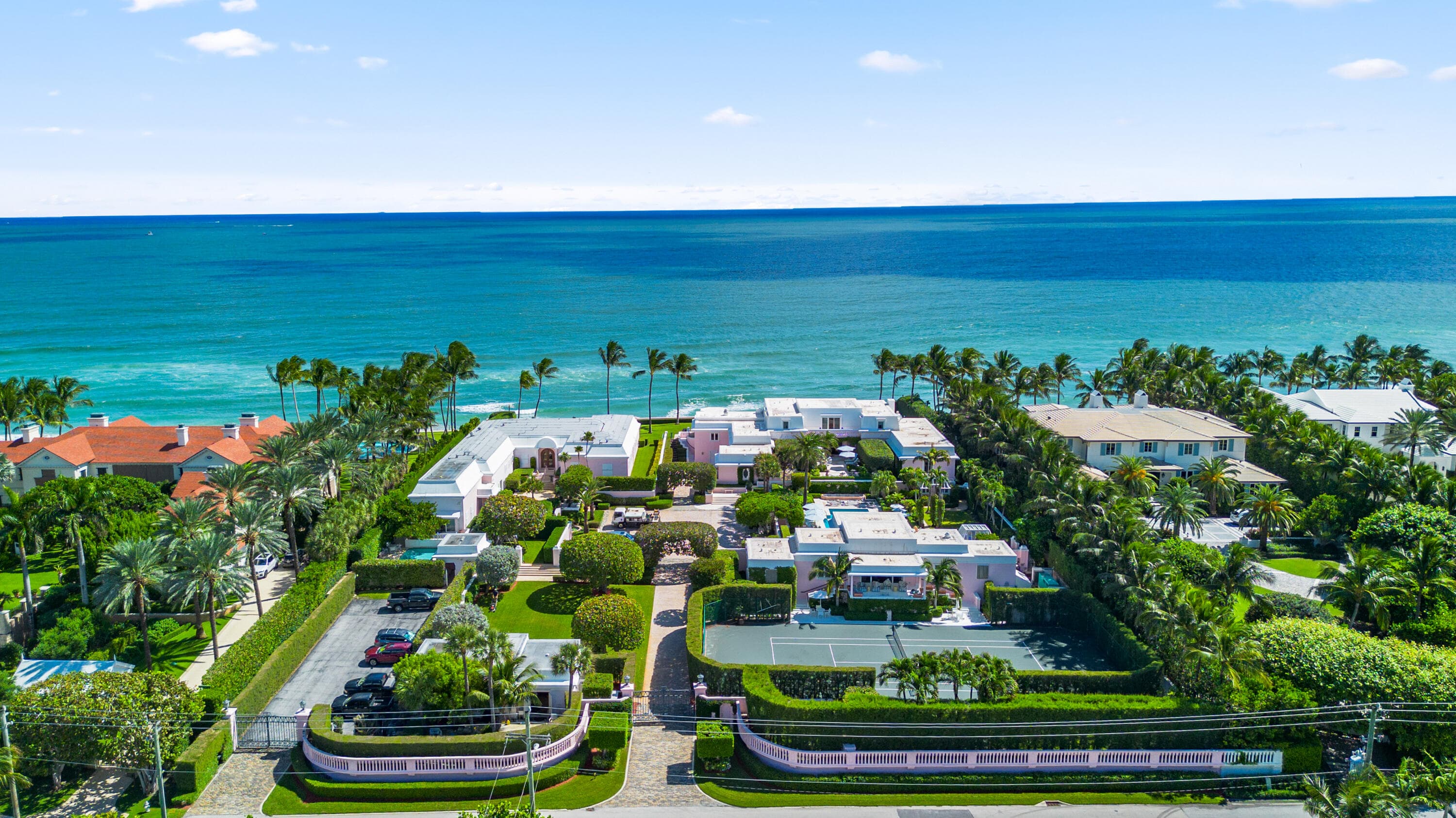 Pool Homes home in coastal South Florida