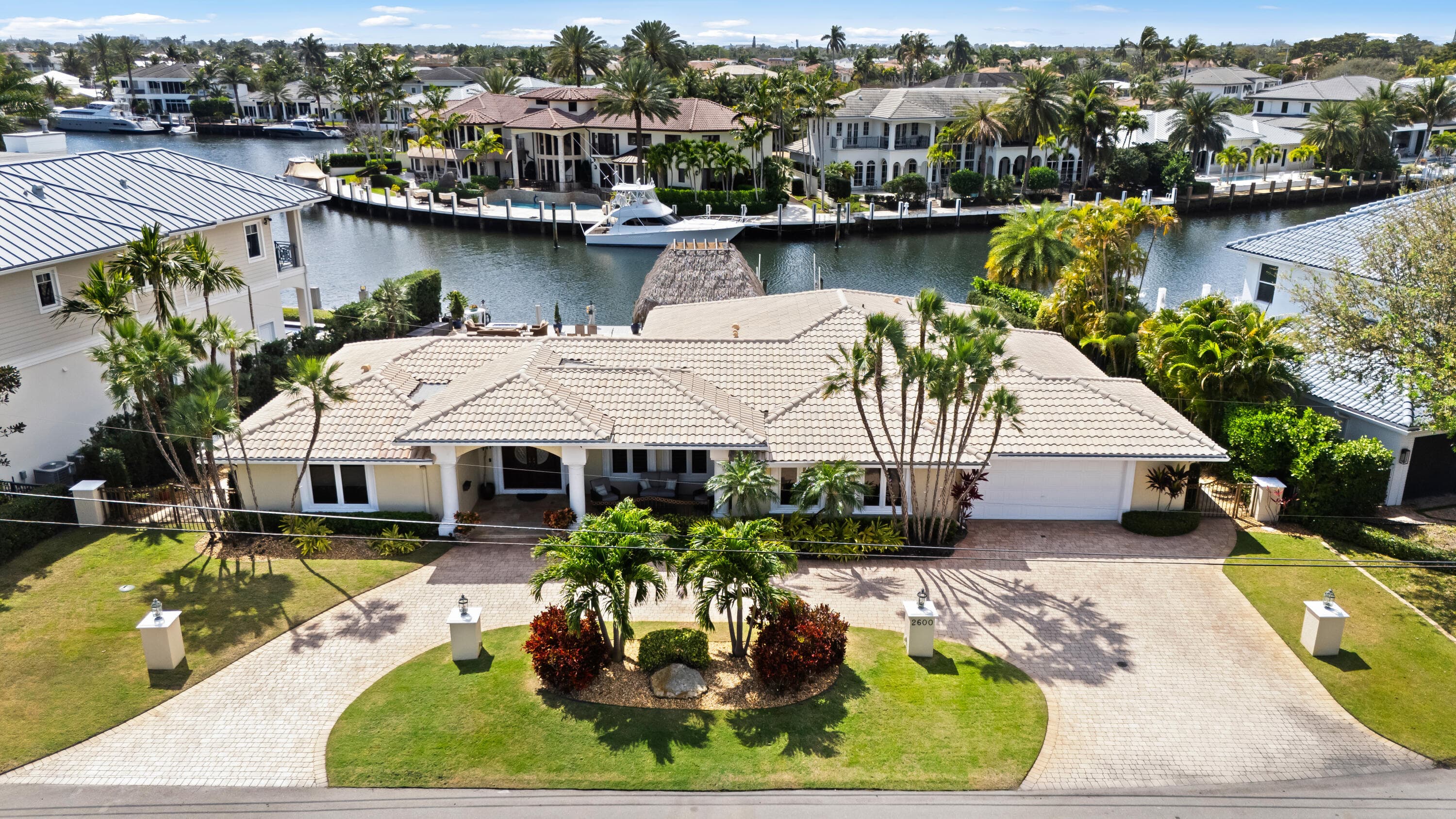 2600 NE 33rd Street, Lighthouse Point, FL 33064