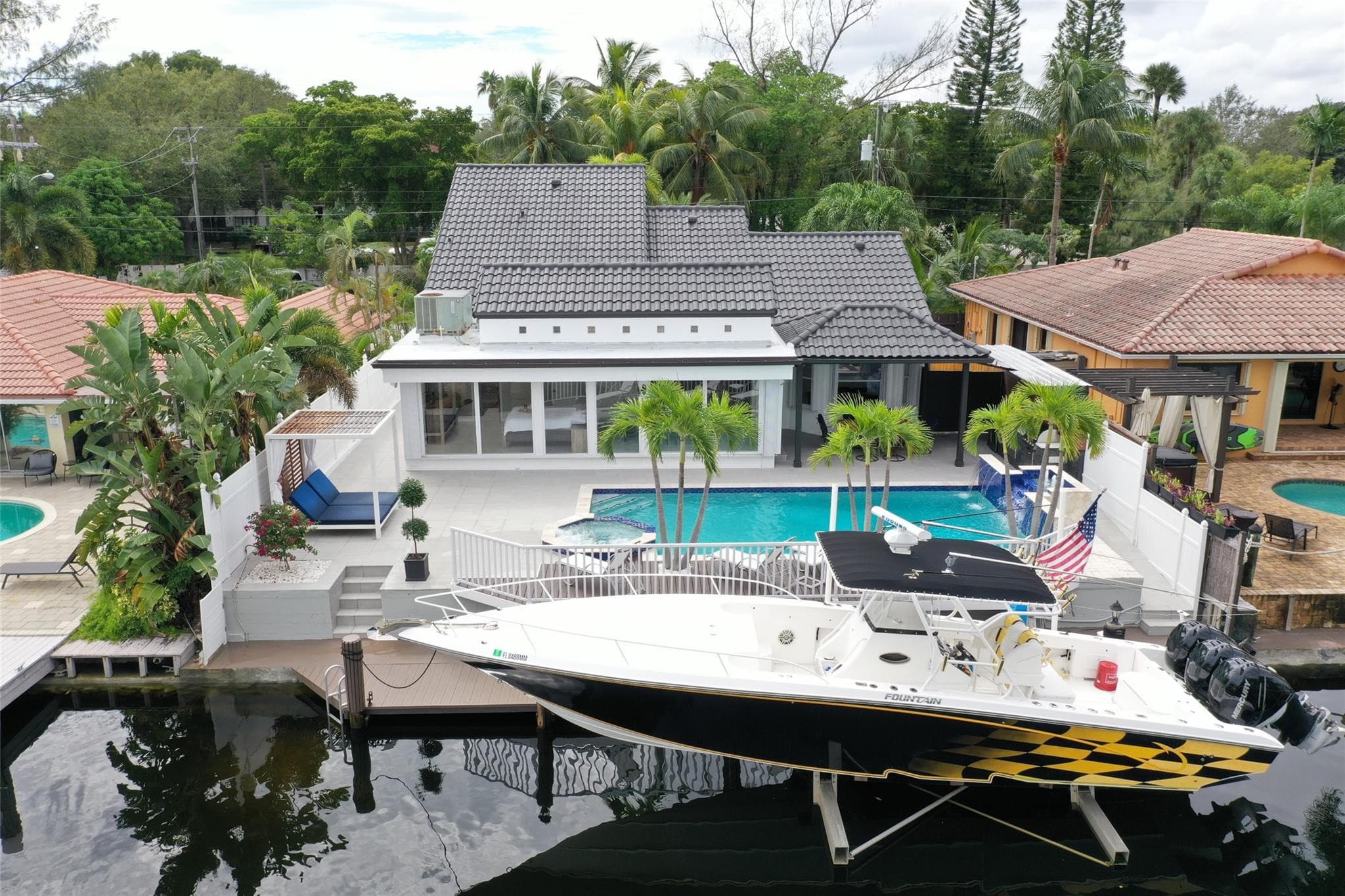 2363 SE 15th Street, Pompano Beach, FL 33062
