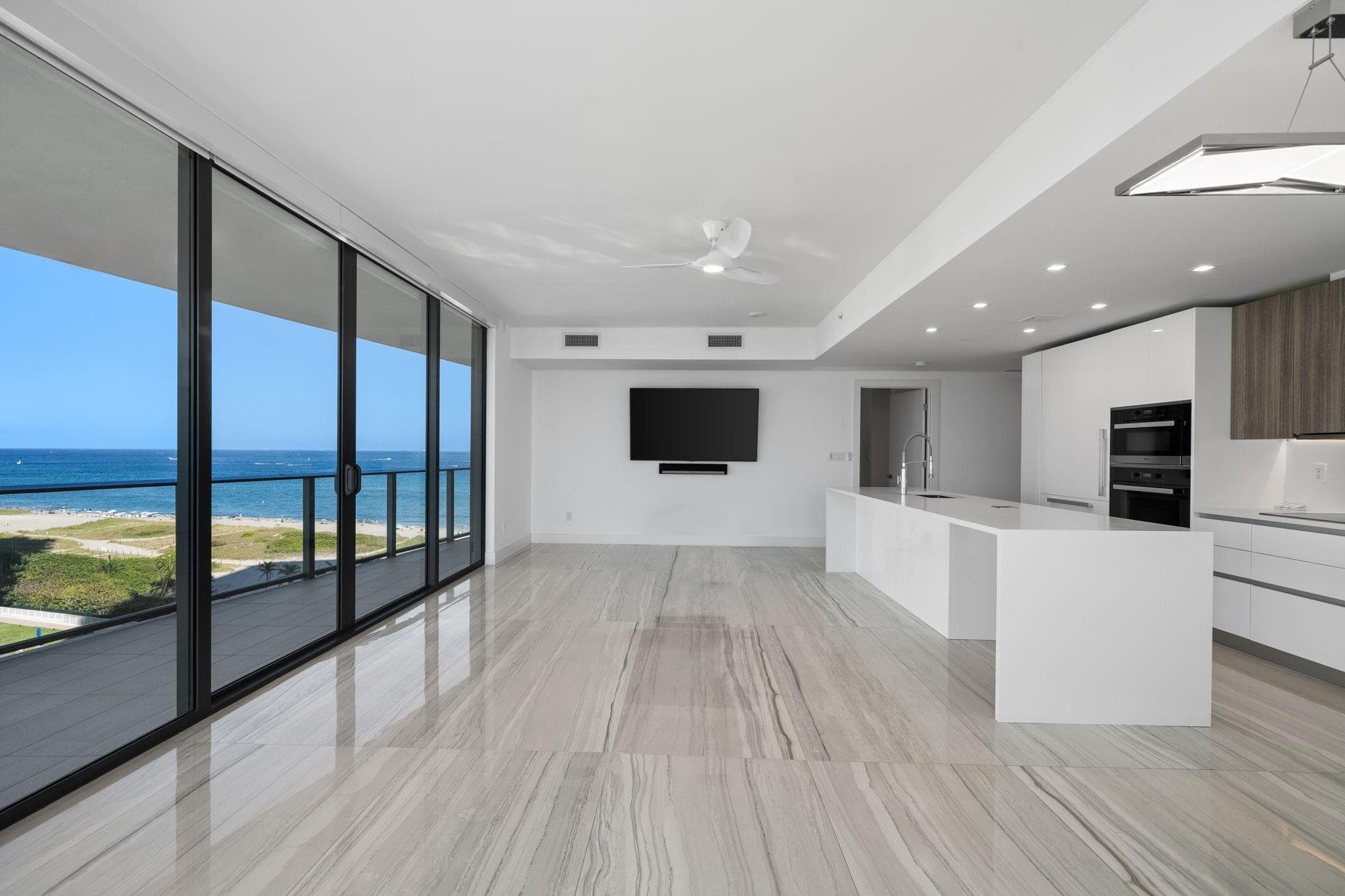 730 N Ocean Boulevard 801, Pompano Beach, FL 33062, Unit 801