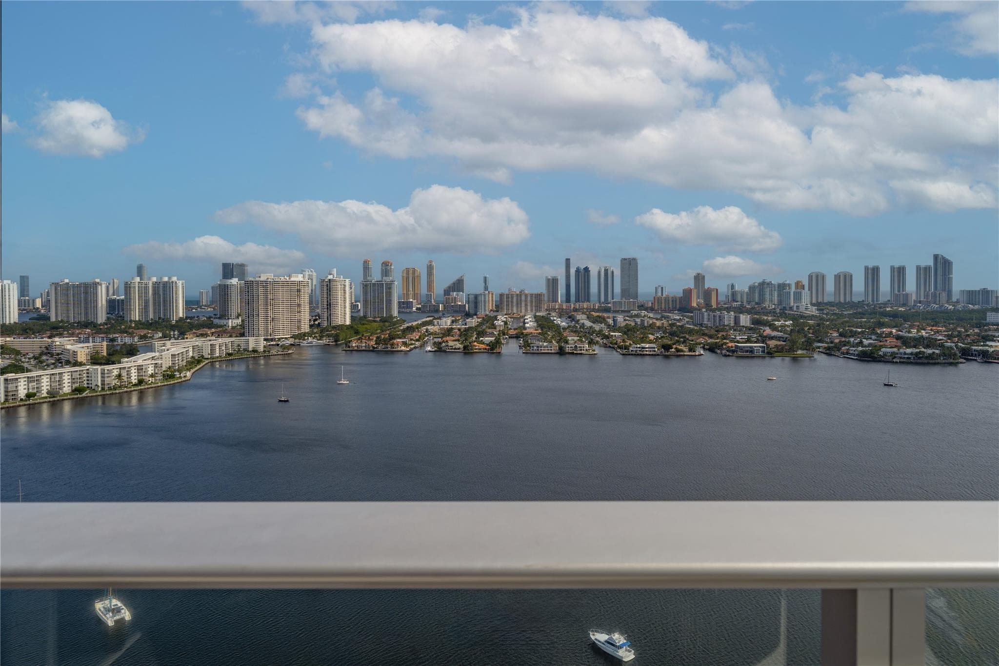 17301 Biscayne Boulevard Ph 7, Aventura, FL 33160, Unit Ph 7