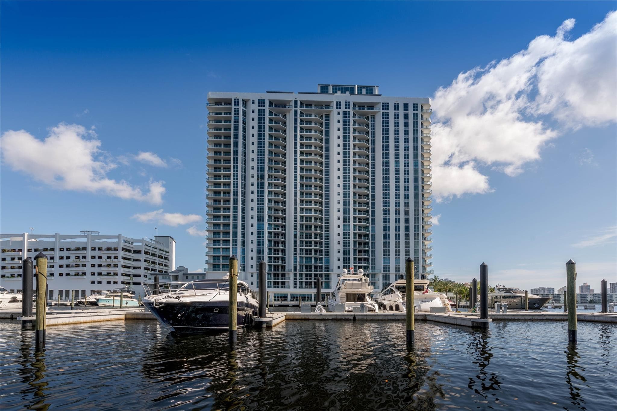 17301 Biscayne Boulevard 506, Aventura, FL 33160, Unit 506