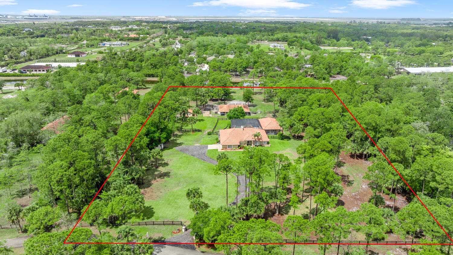 2559 Palm Deer Drive, Loxahatchee, FL 33470 - Photo 2