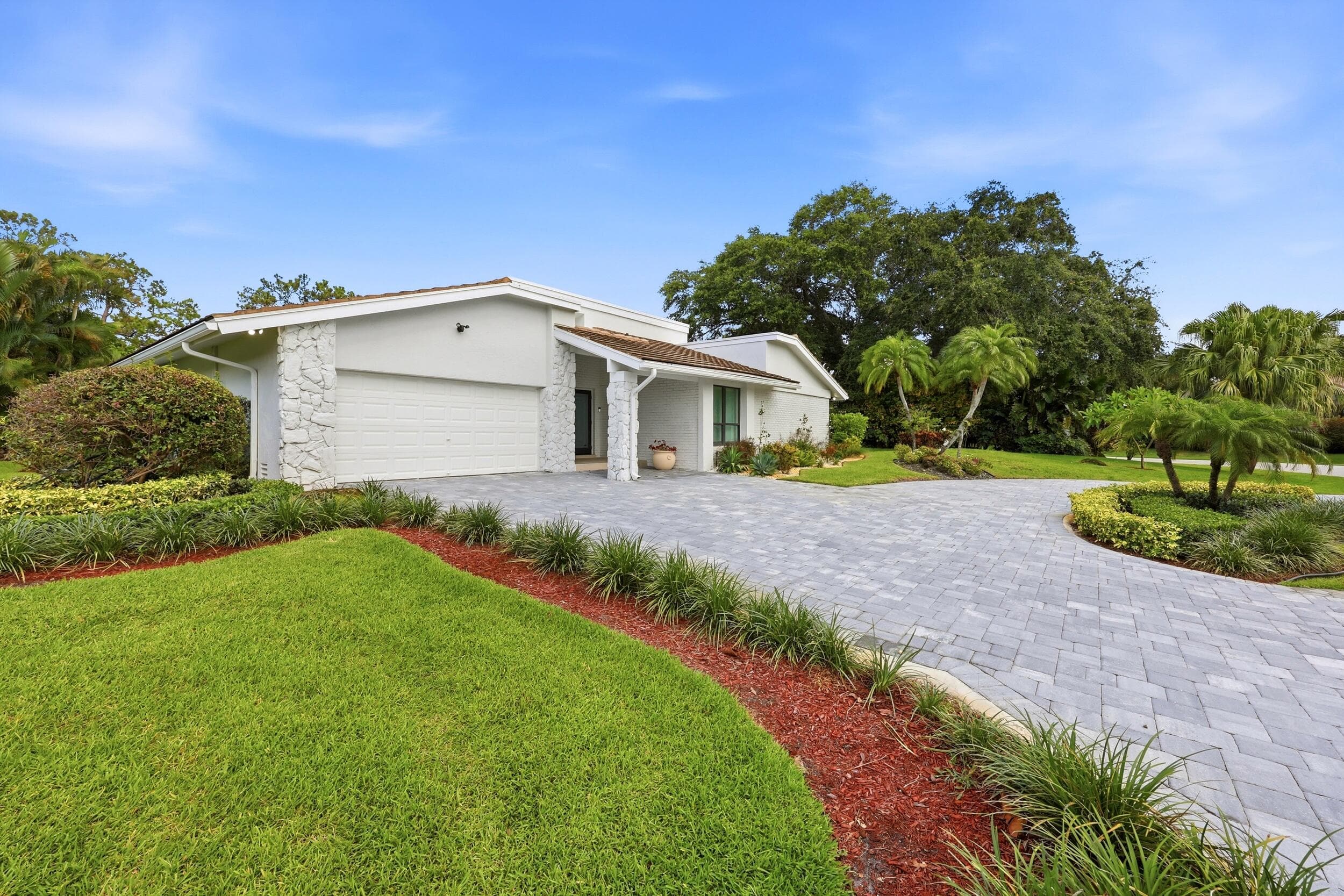 624 W Lakewoode Circle W, Delray Beach, FL 33445 - Photo 5