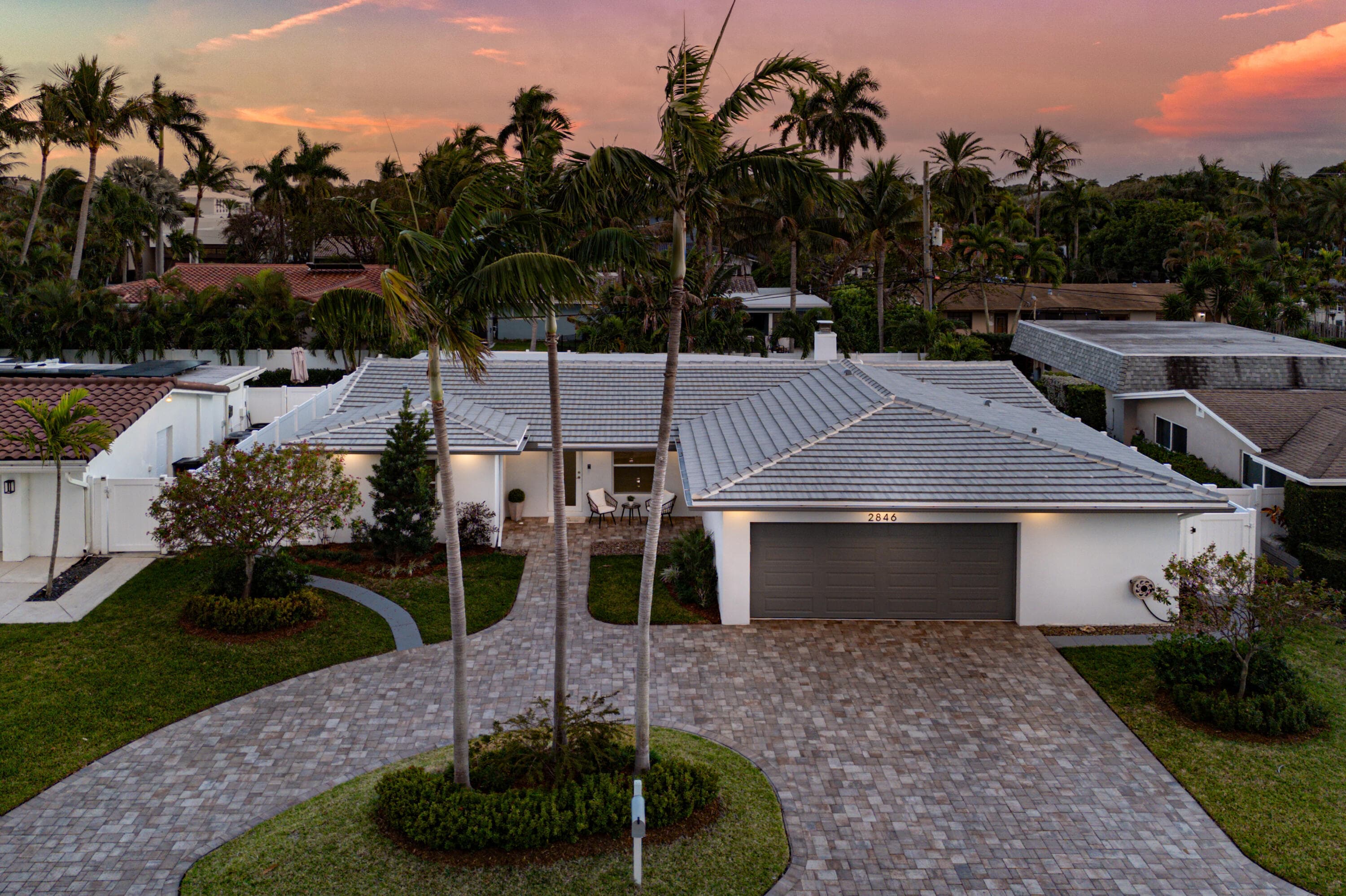 2846 NE 35th Court, Lighthouse Point, FL 33064 - Photo 3
