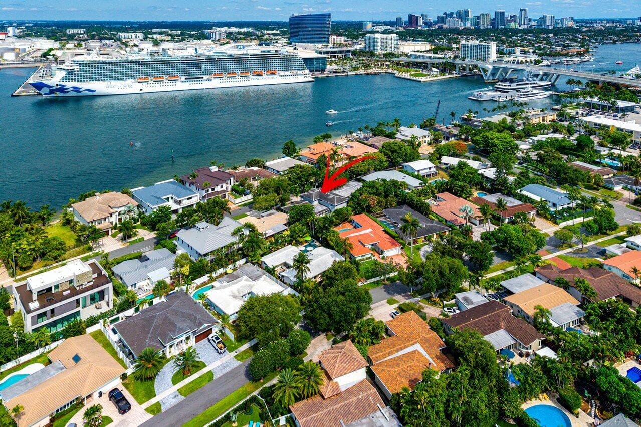 1940 Harbourview Drive, Fort Lauderdale, FL 33316 - Photo 3
