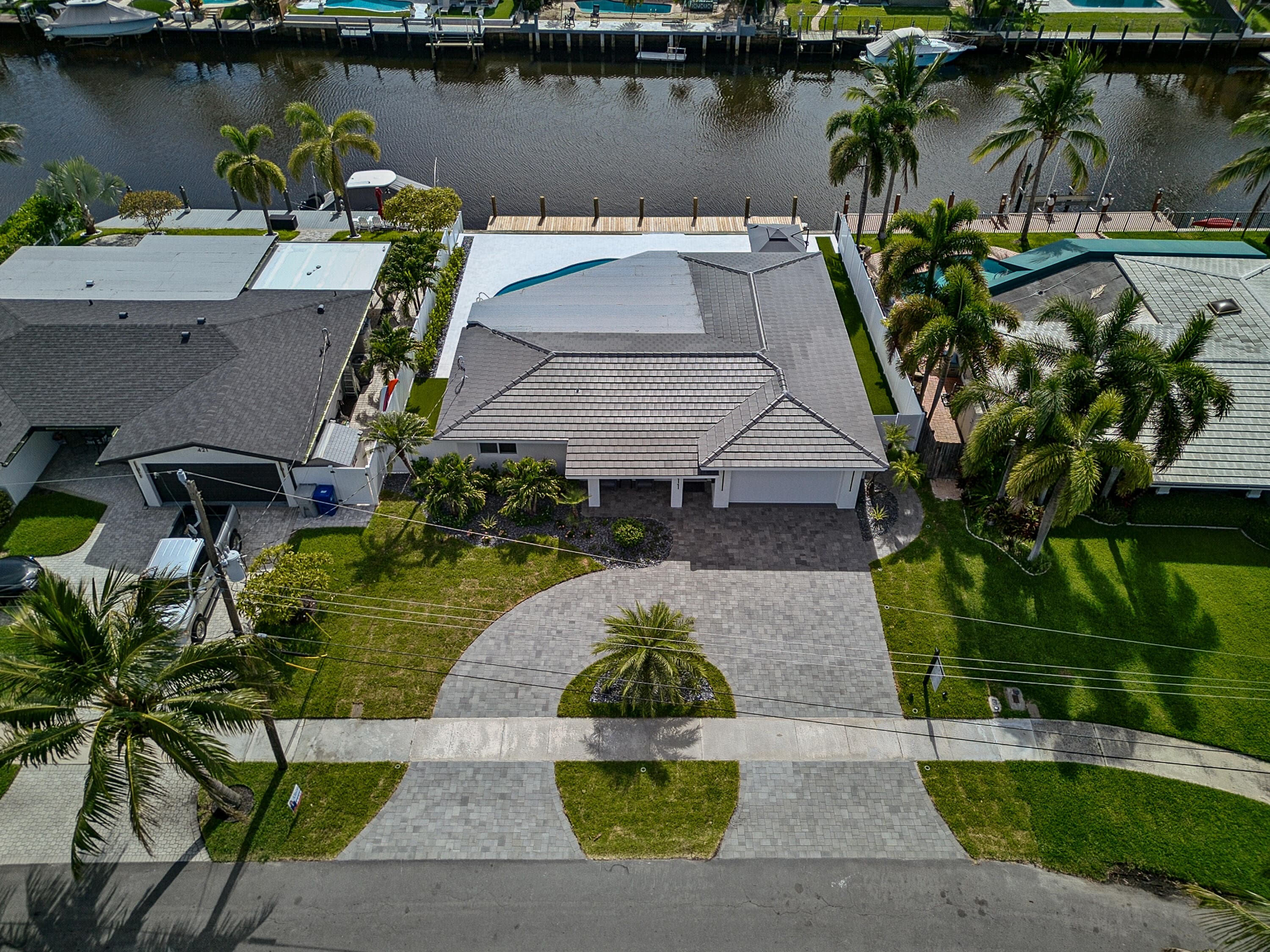 411 SE 2nd Avenue, Pompano Beach, FL 33060 - Photo 3