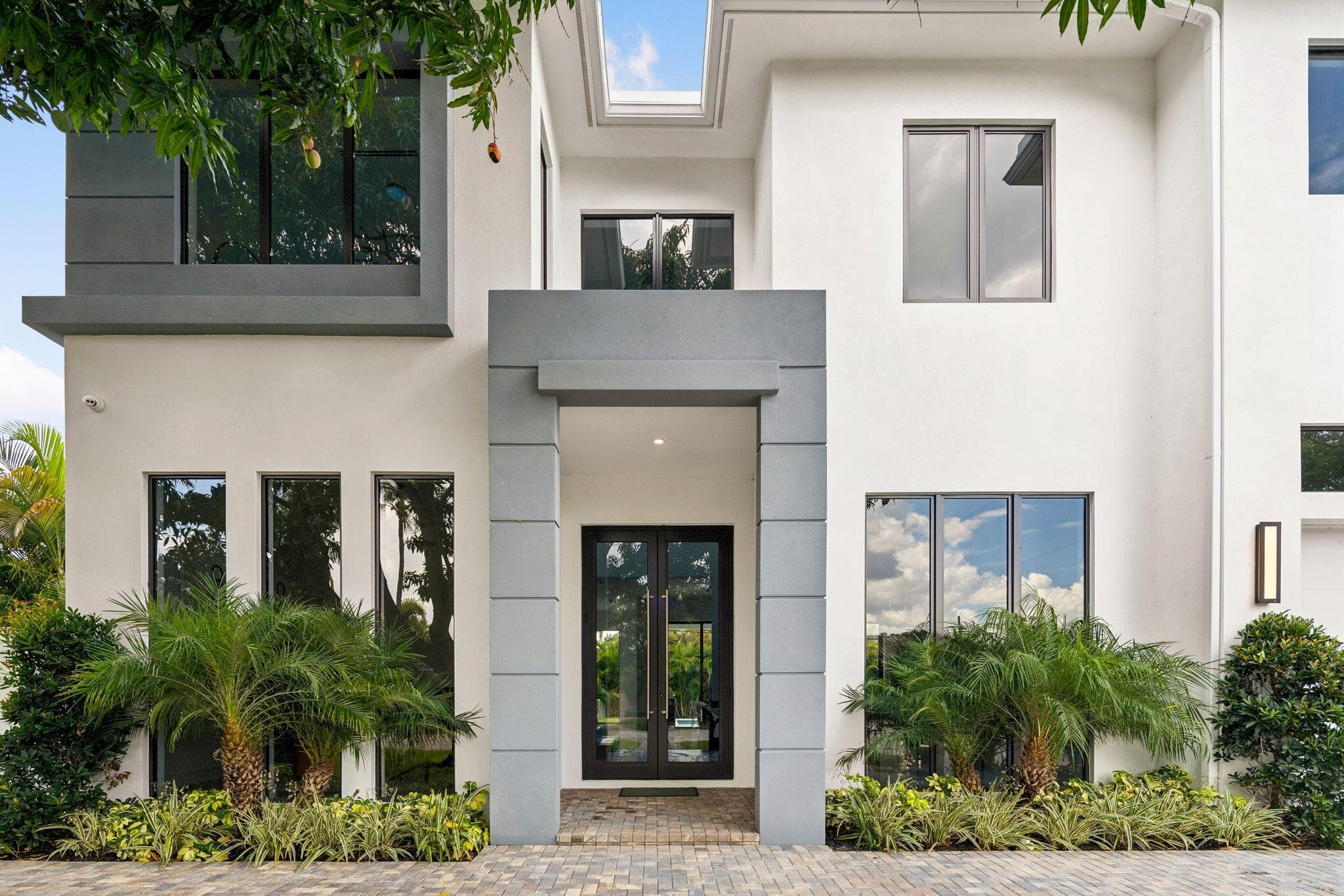 1040 NW 6th Terrace, Boca Raton, FL 33486 - Photo 2
