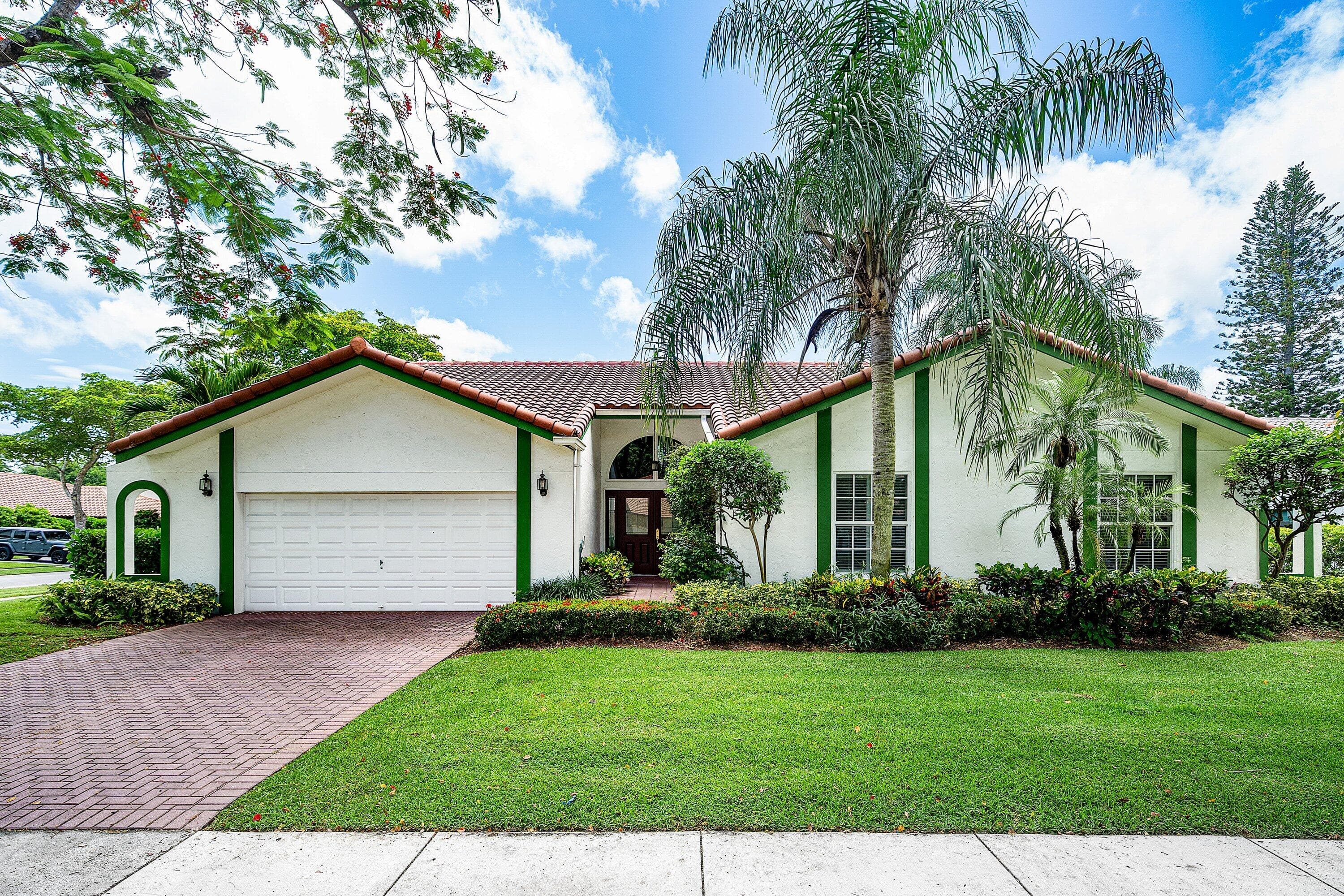 2601 NW 27th Terrace, Boca Raton, FL 33434