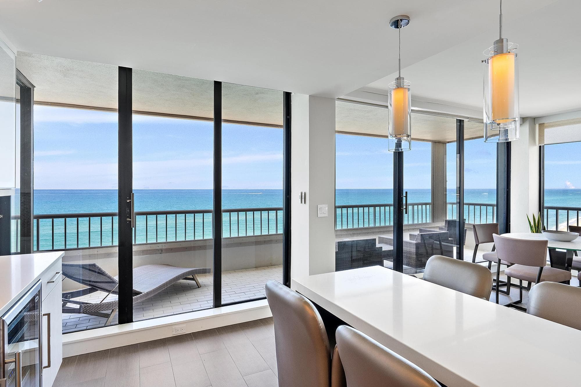 5250 N Ocean Drive 10s, Singer Island, FL 33404, Unit 10s