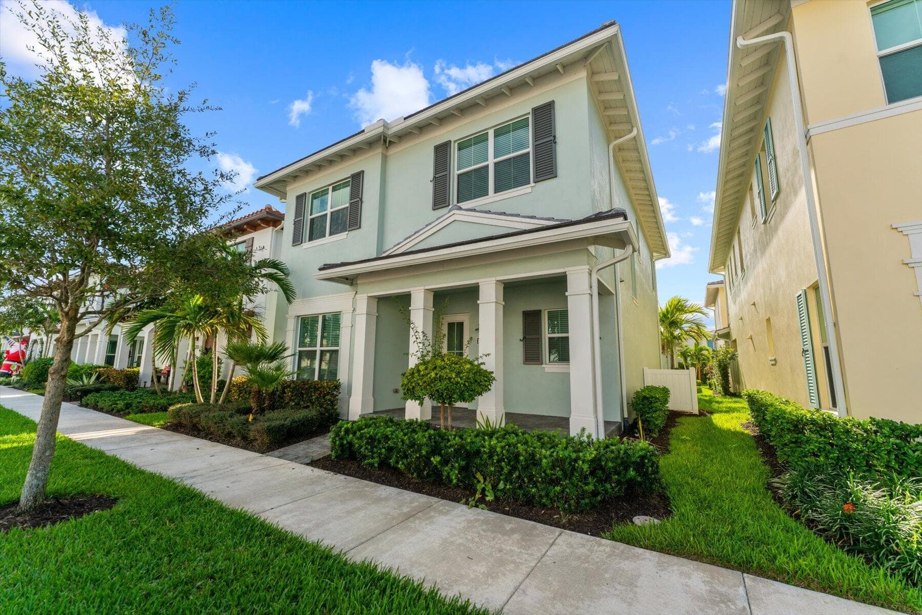 13461 Machiavelli Way, Palm Beach Gardens, FL 33418