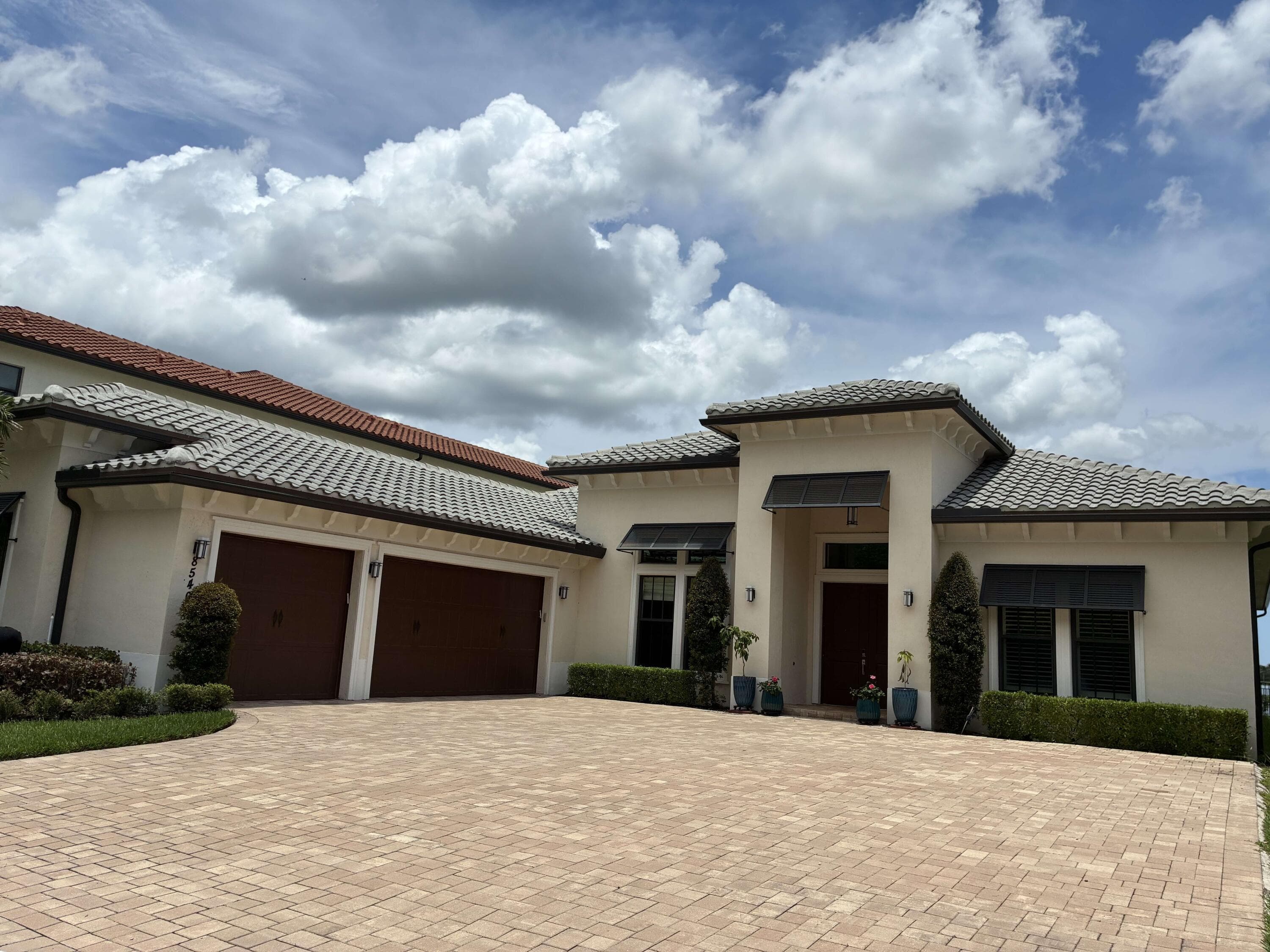 8540 W Parkland Bay Trail, Parkland, FL 33076