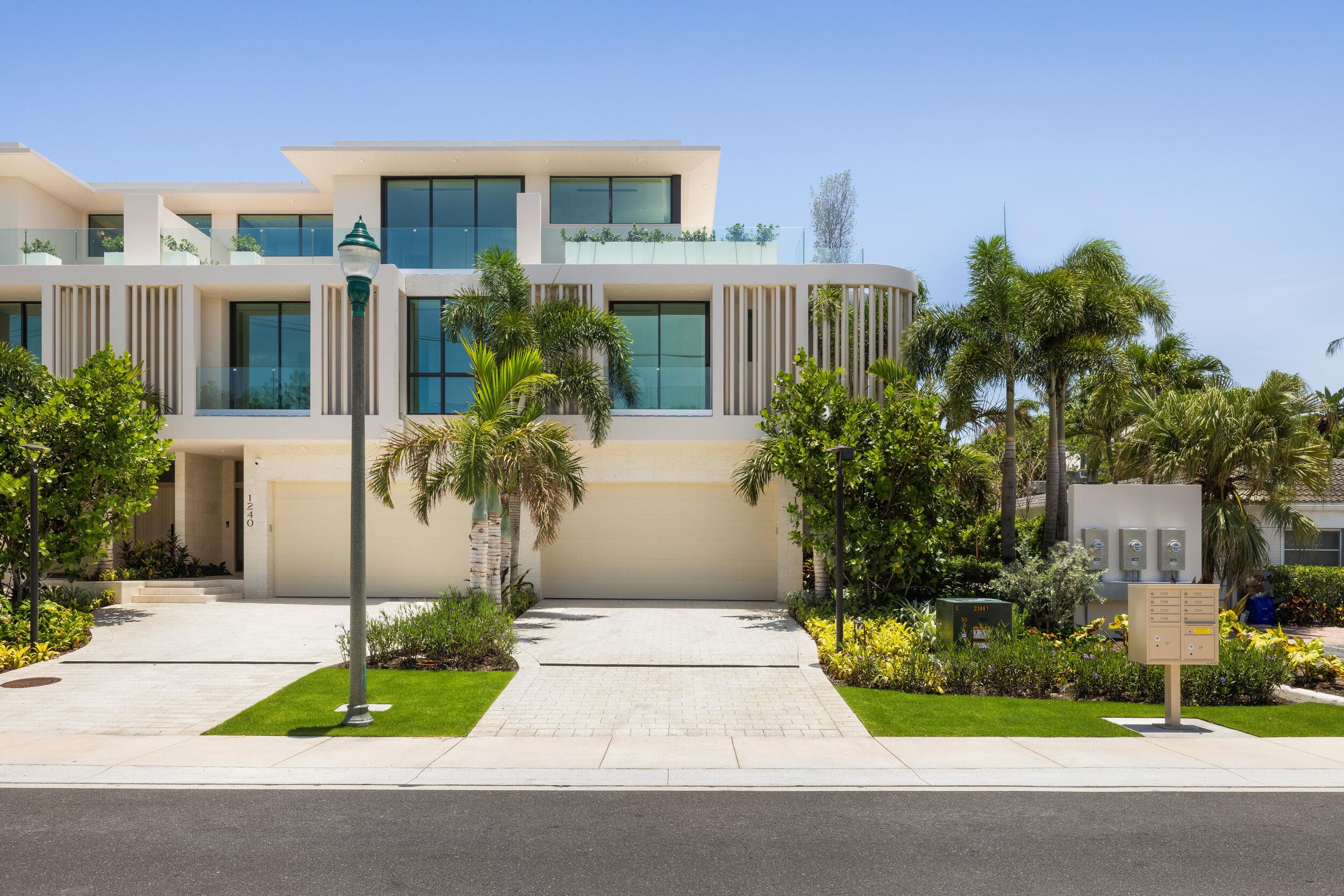 1234 George Bush Boulevard, Delray Beach, FL 33483