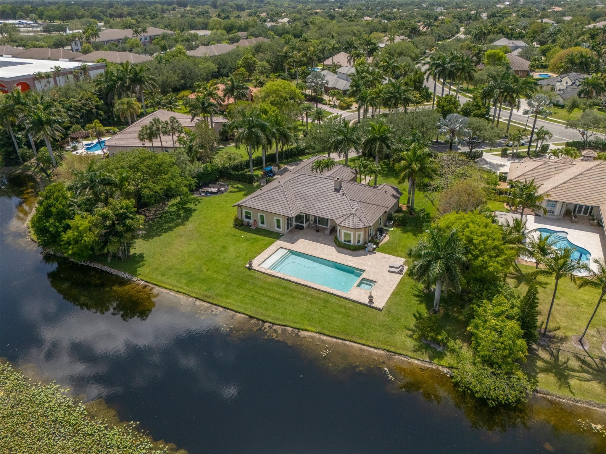 4197 Finishline Terrace, Davie, FL 33330 - Photo 2