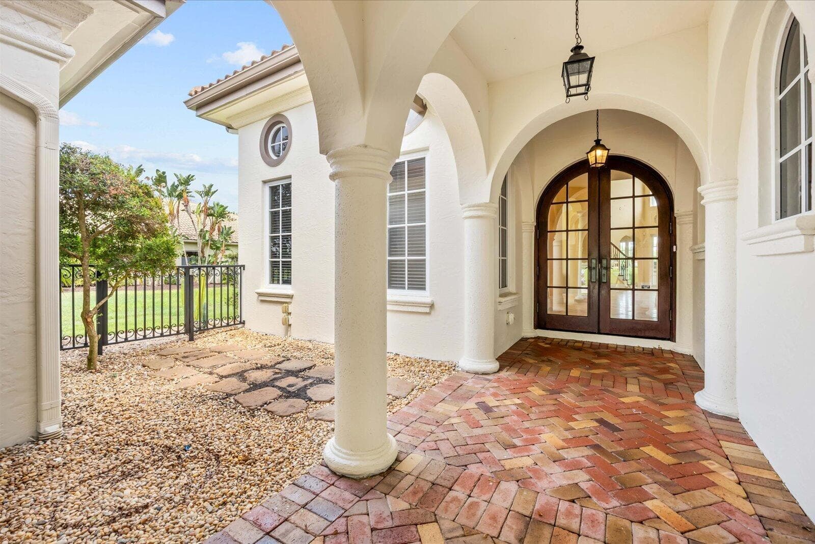 143 SE Bella Strano, Port St. Lucie, FL 34984 - Photo 2