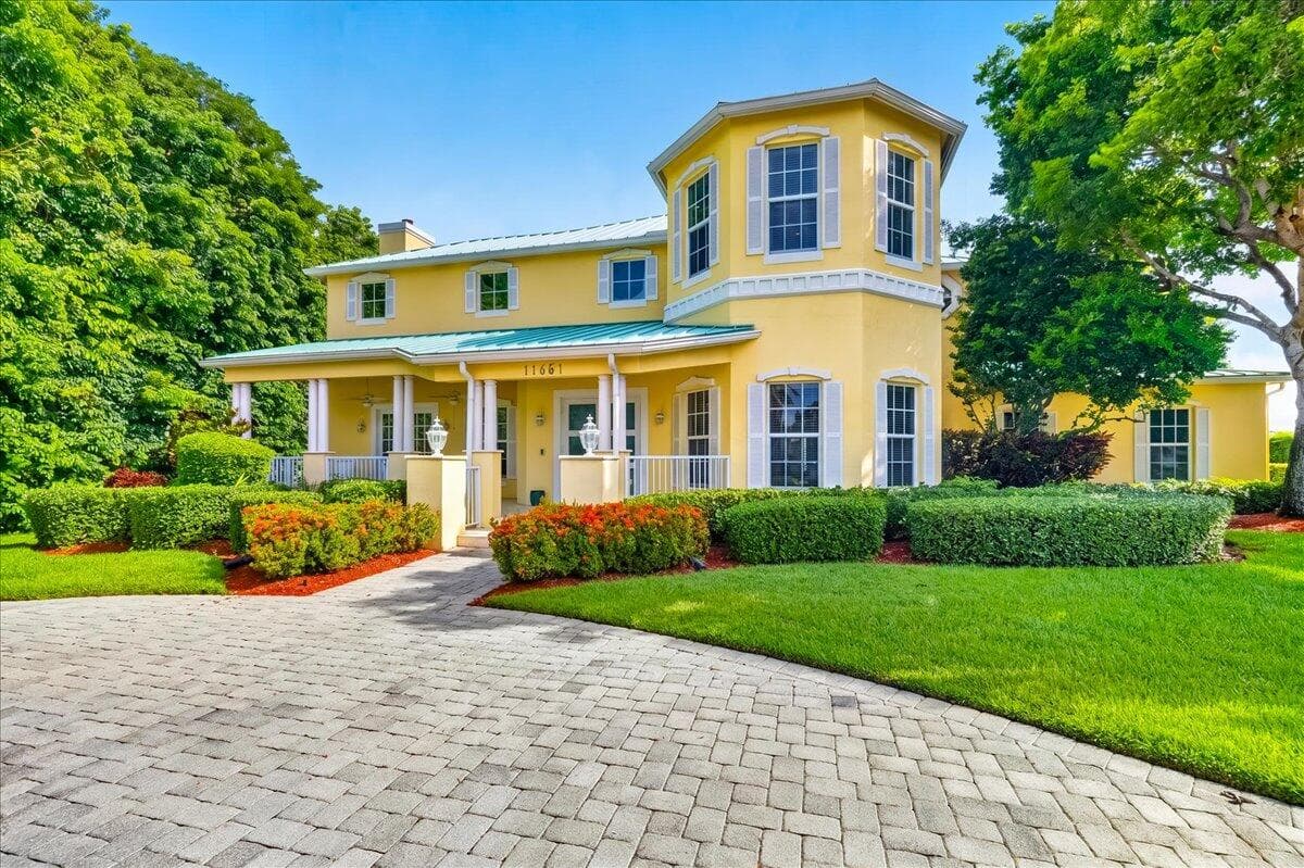 11651 SW 3rd Street, Plantation, FL 33325 - Photo 2
