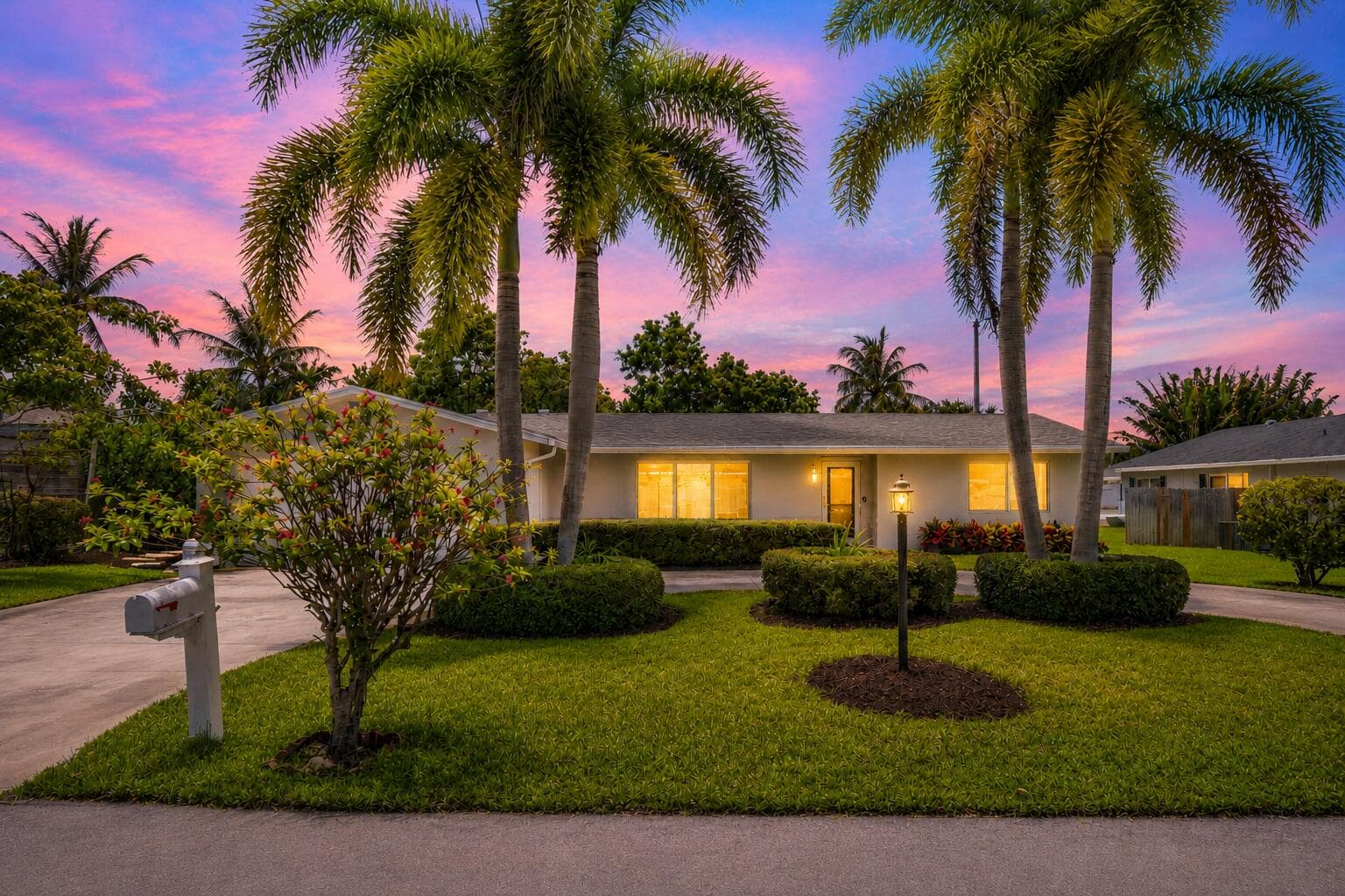723 SW 27th Terrace, Boynton Beach, FL 33435