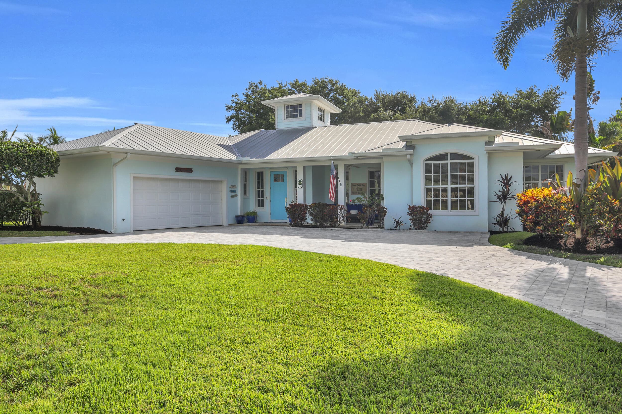 236 Fairway E, Tequesta, FL 33469 - Photo 2