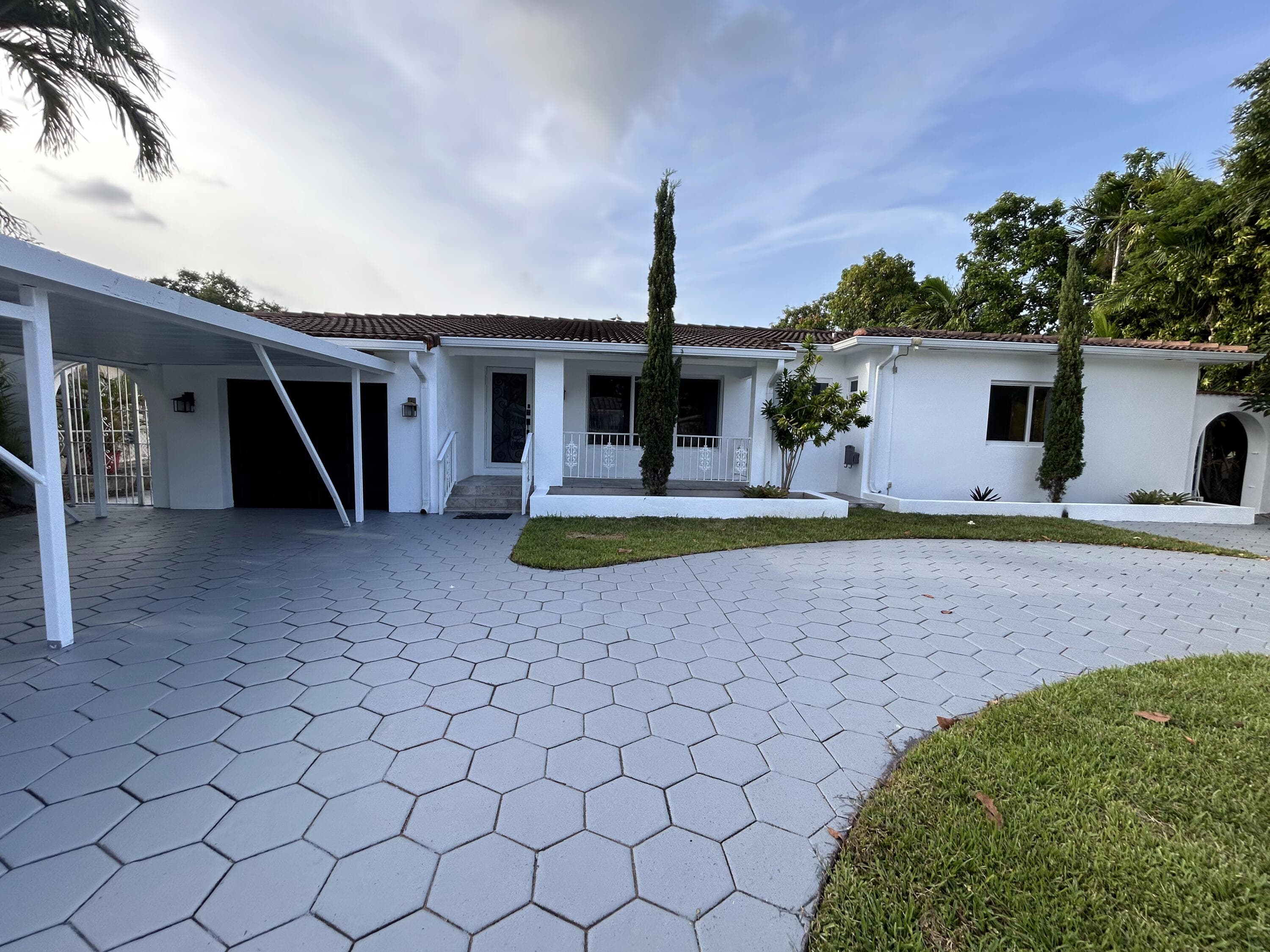 5757 SW 3rd Street, Miami, FL 33144