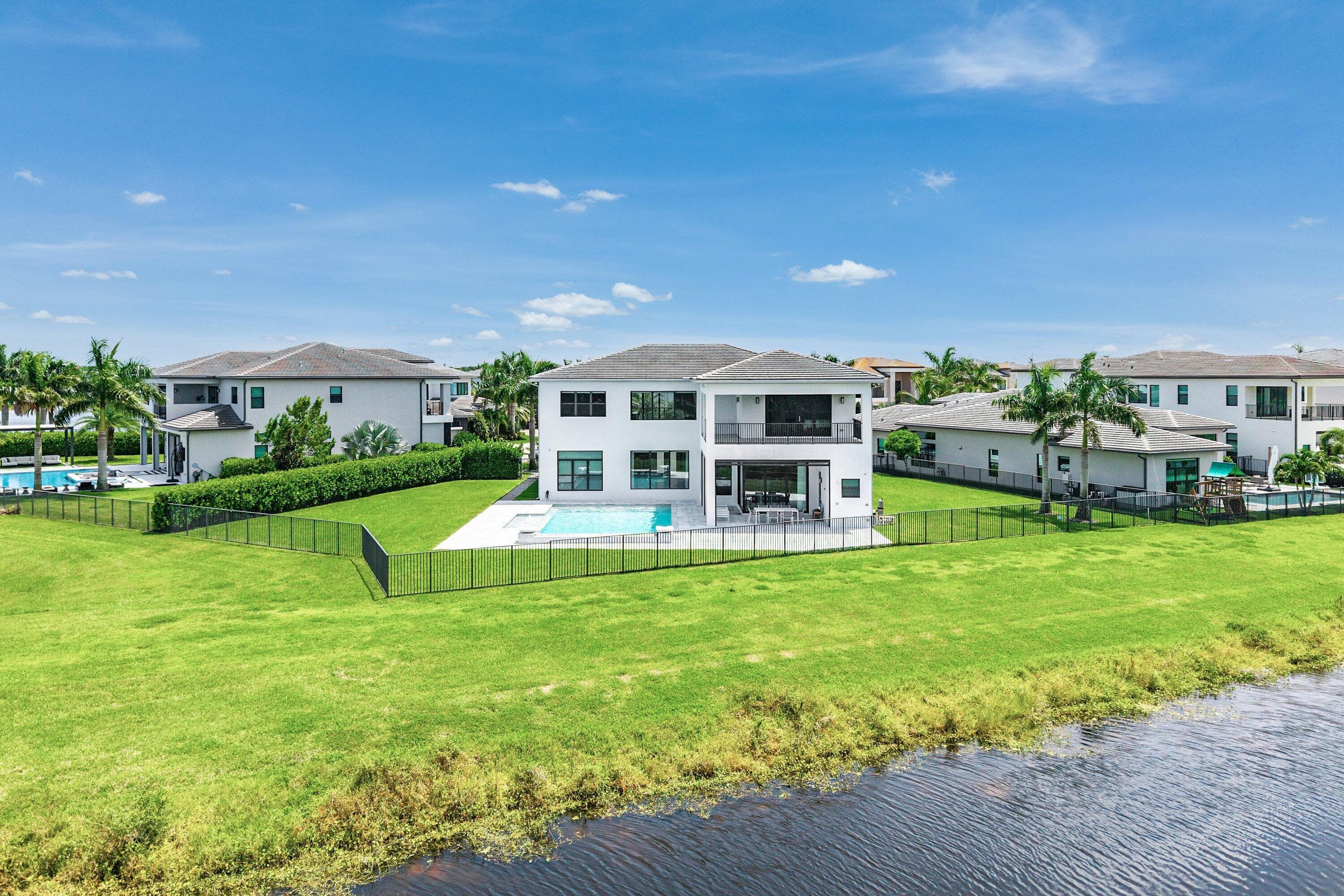 9611 Chianti Classico Terrace, Boca Raton, FL 33496 - Photo 3