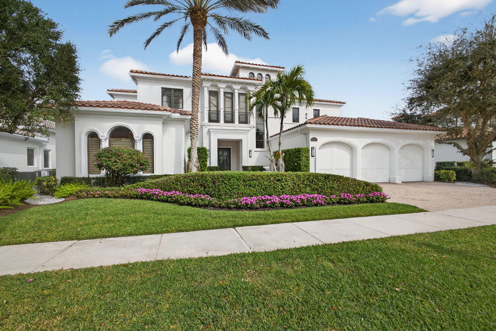 213 Via Palacio, Palm Beach Gardens, FL 33418 - Photo 3