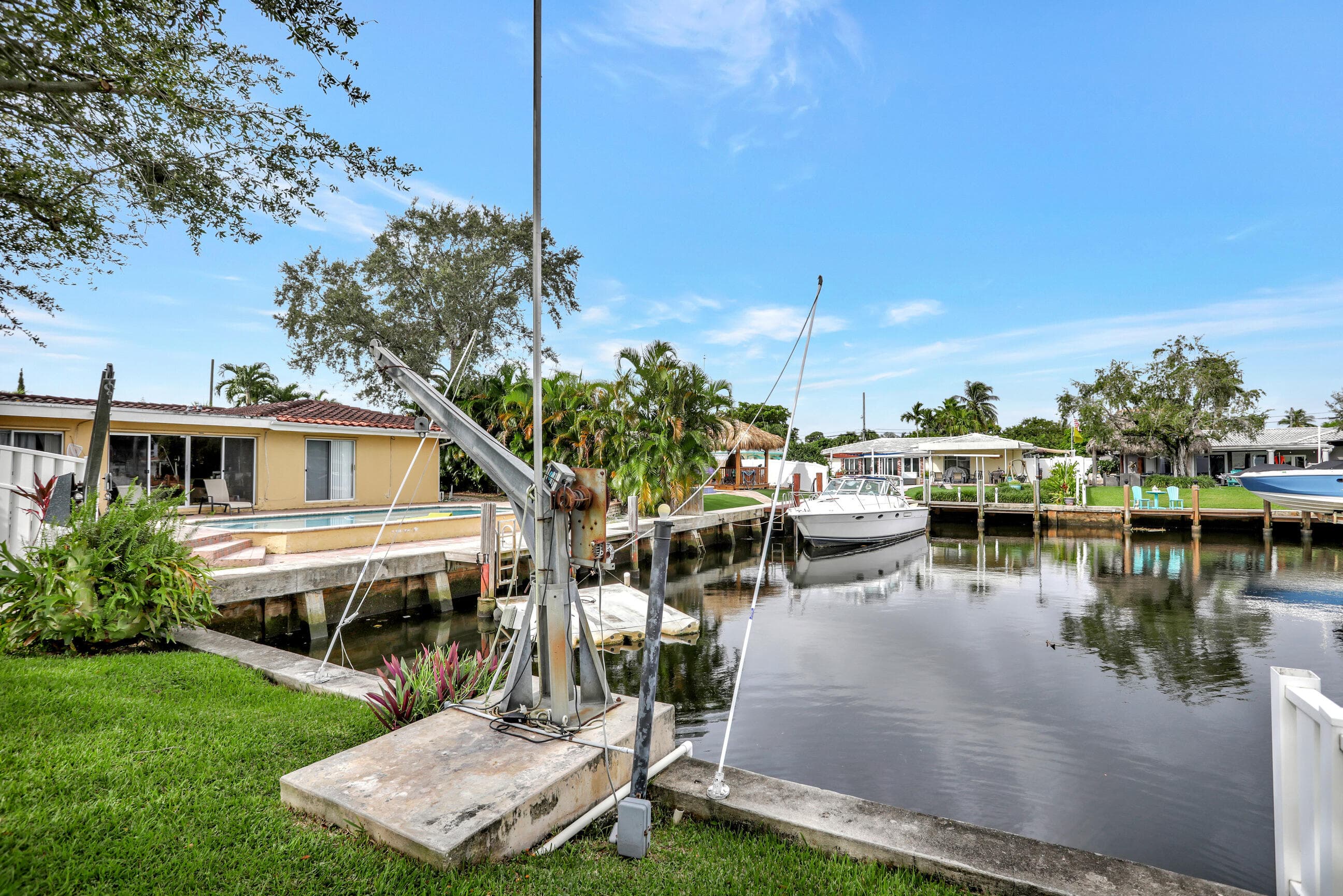 421 SE 5 Terrace, Pompano Beach, FL 33060 - Photo 2