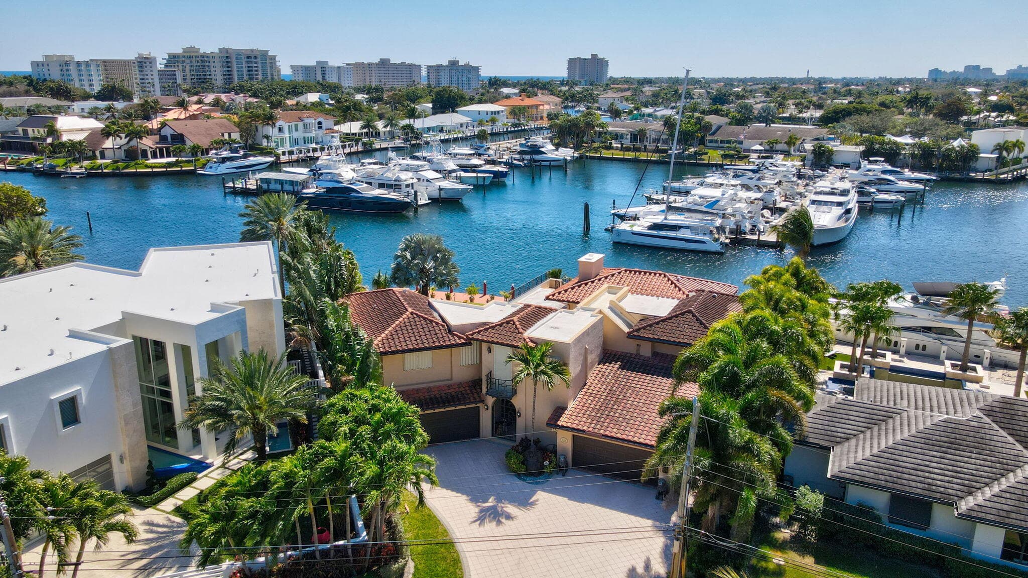 2850 NE 44th Street, Lighthouse Point, FL 33064 - Photo 2