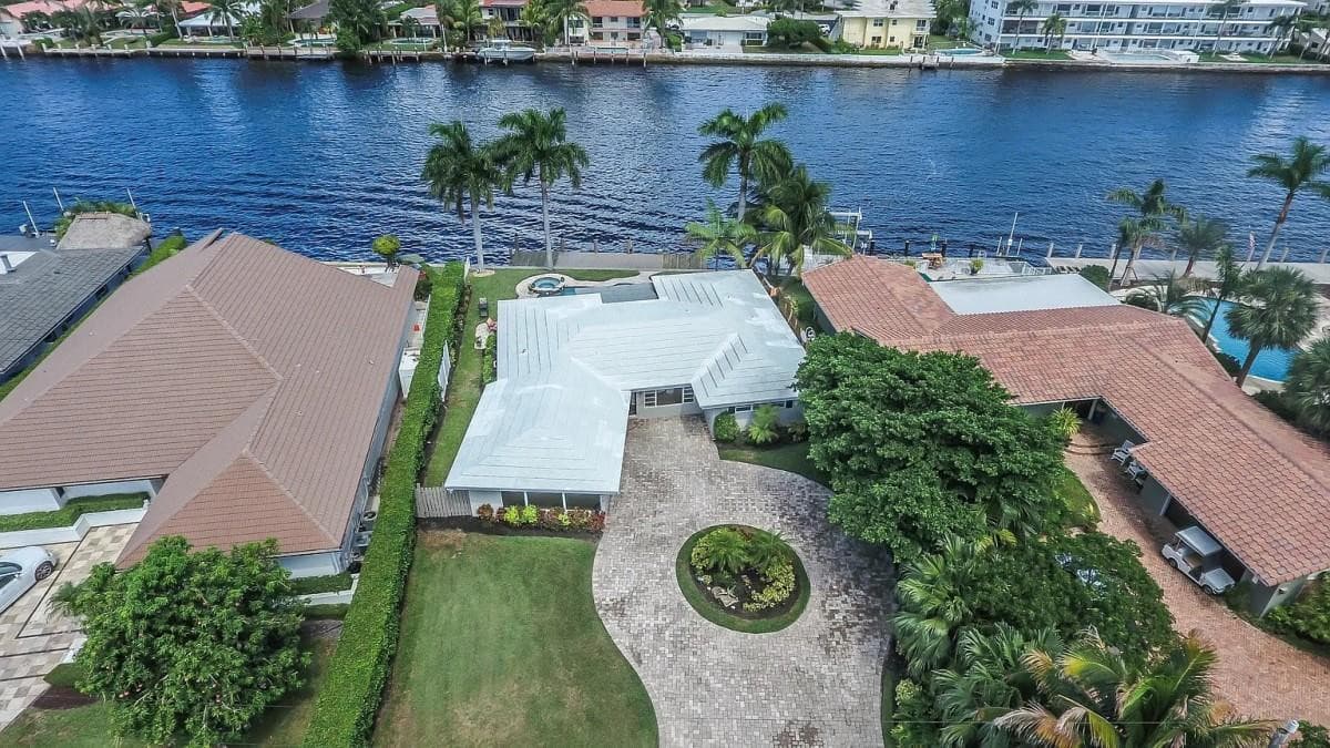 412 SE 28th Avenue, Pompano Beach, FL 33062 - Photo 2