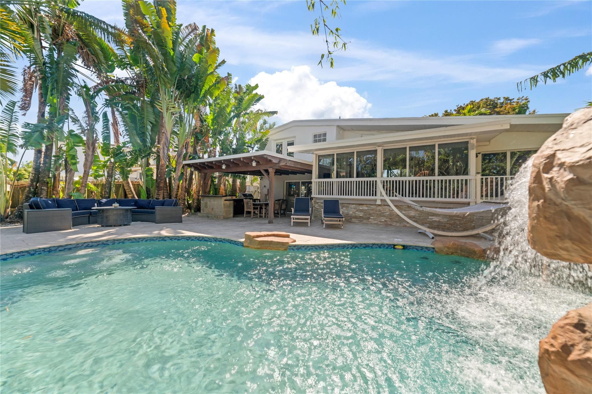 2518 Whale Harbor Lane, Fort Lauderdale, FL 33312 - Photo 2