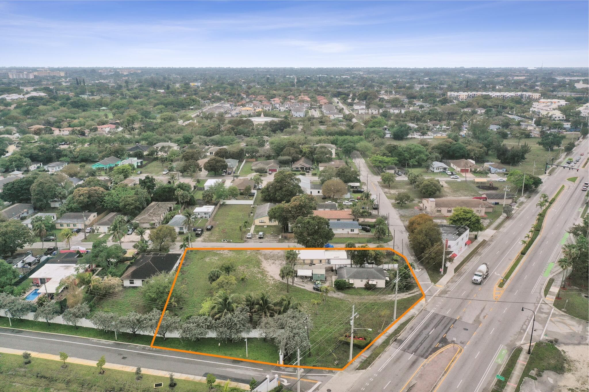 1412 B Nw 7 Street, Pompano Beach, FL 33069 - Photo 2