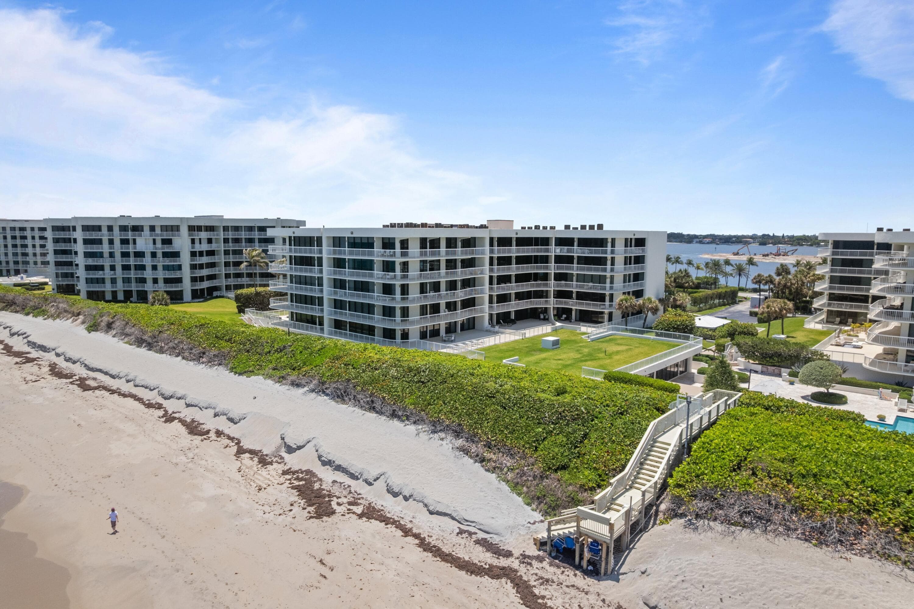 3300 S Ocean Boulevard 103s, Palm Beach, FL 33480, Unit 103s - Photo 2