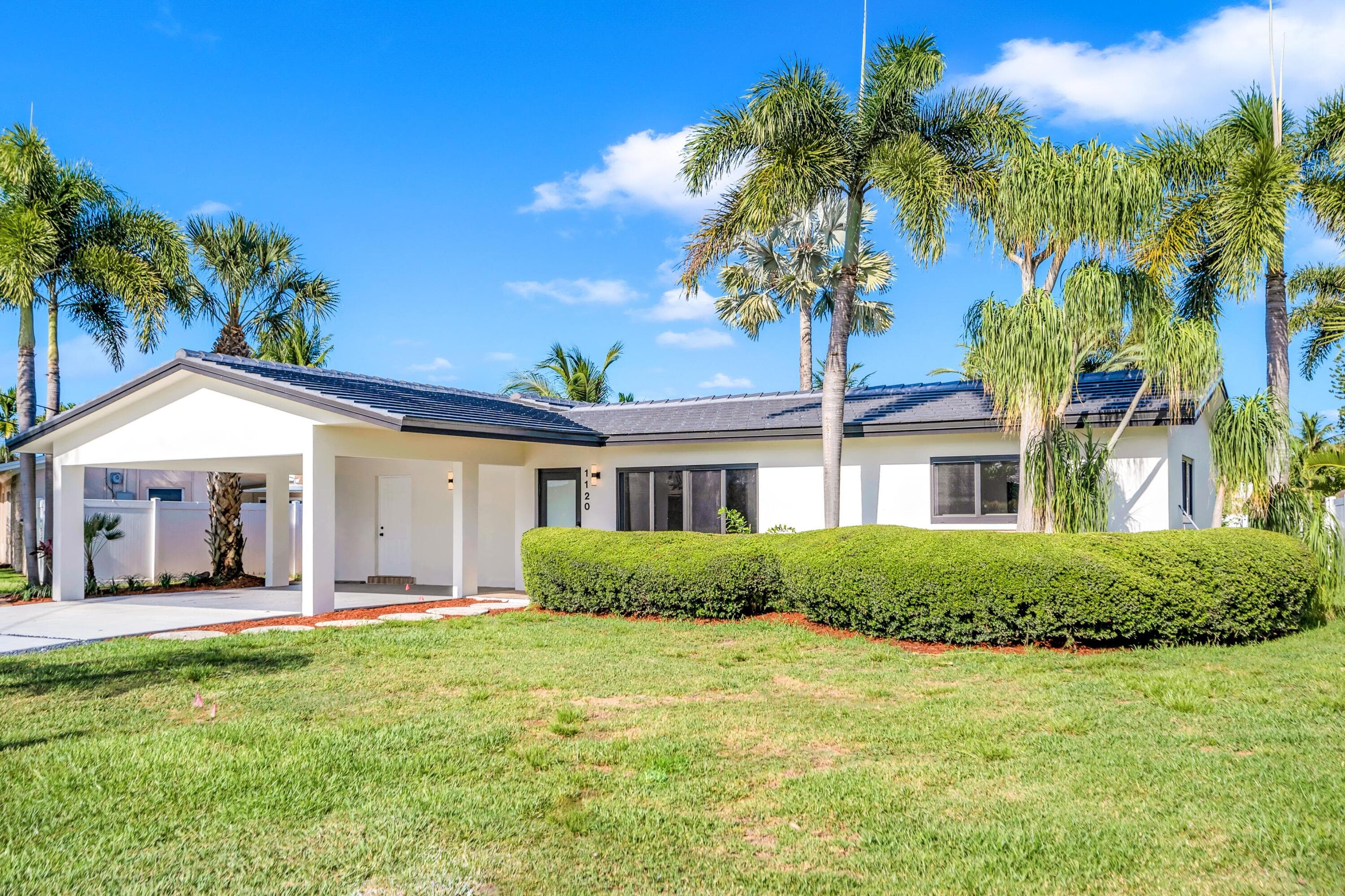 1120 SE 9th Avenue, Pompano Beach, FL 33060 - Photo 2