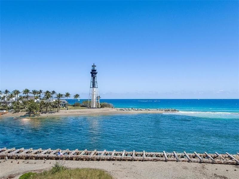 3421 Dover Road, Pompano Beach, FL 33062 - Photo 2