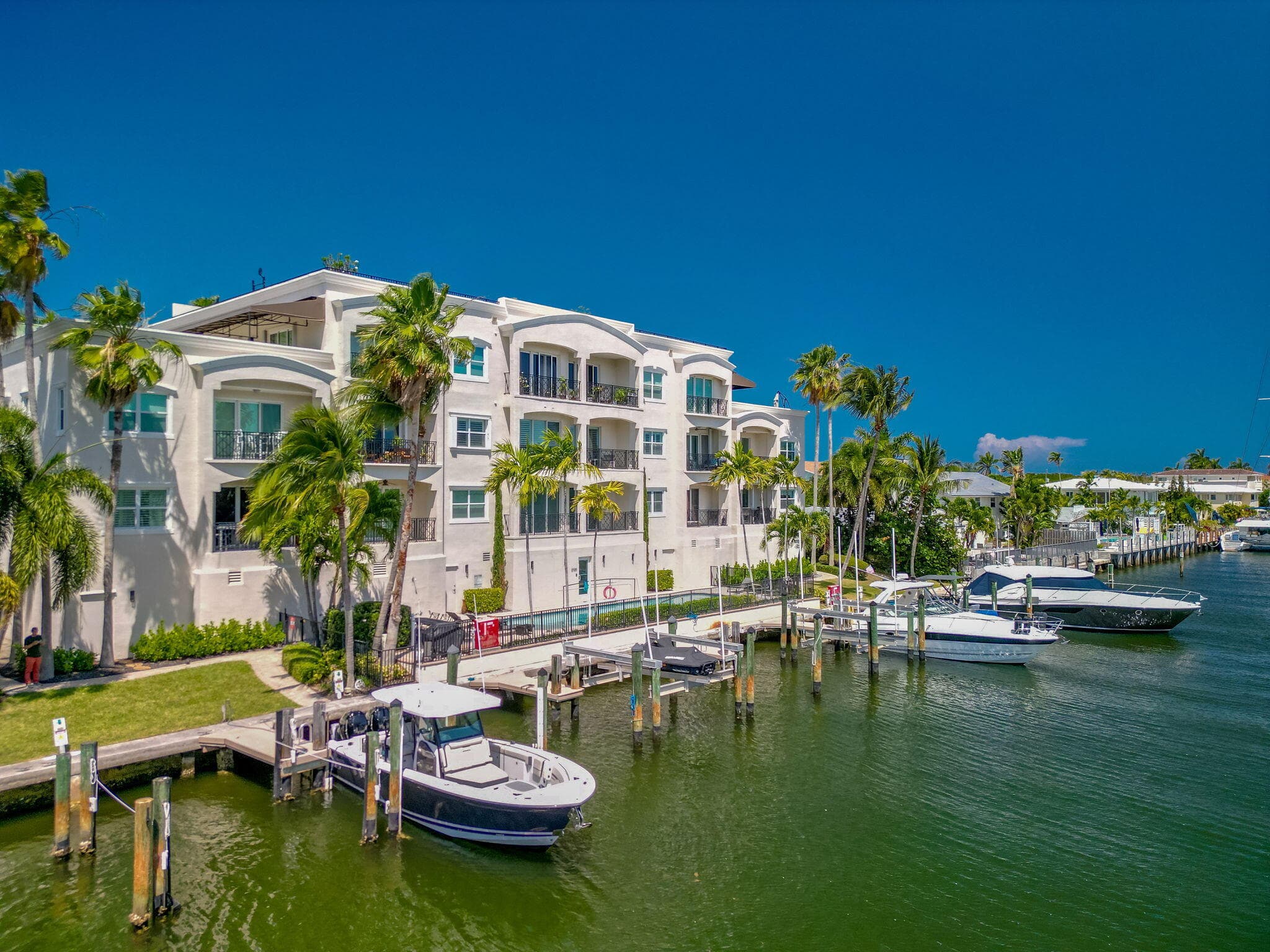 2720 NE 15th Street 303, Fort Lauderdale, FL 33304, Unit 303 - Photo 3