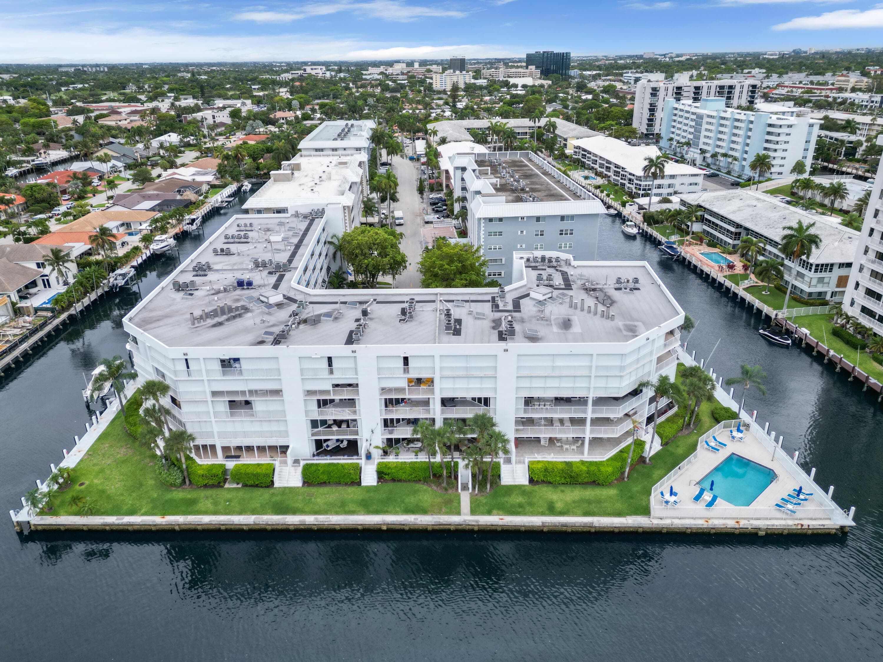 3100 NE 47th Court 305, Fort Lauderdale, FL 33308, Unit 305 - Photo 2