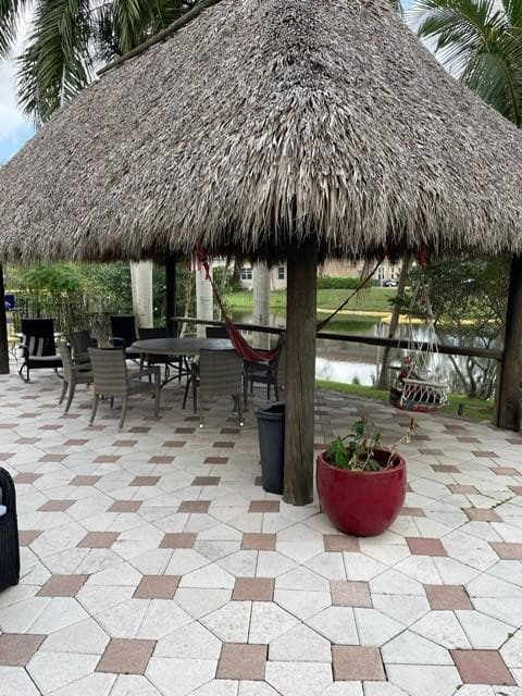 5532 Estate Oak Circle, Fort Lauderdale, FL 33312 - Photo 2