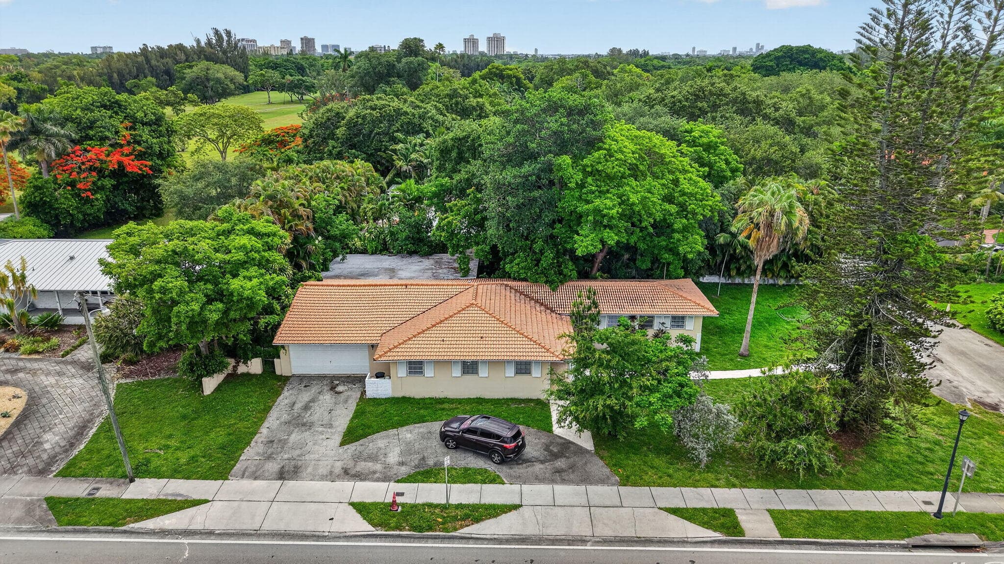 601 NE 105 Street, Miami Shores, FL 33138 - Photo 2