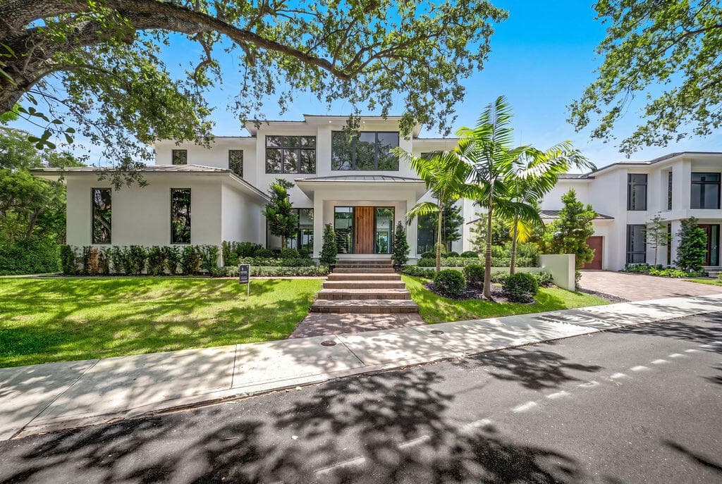 1550 Ponce De Leon Drive, Fort Lauderdale, FL 33316 - Photo 3