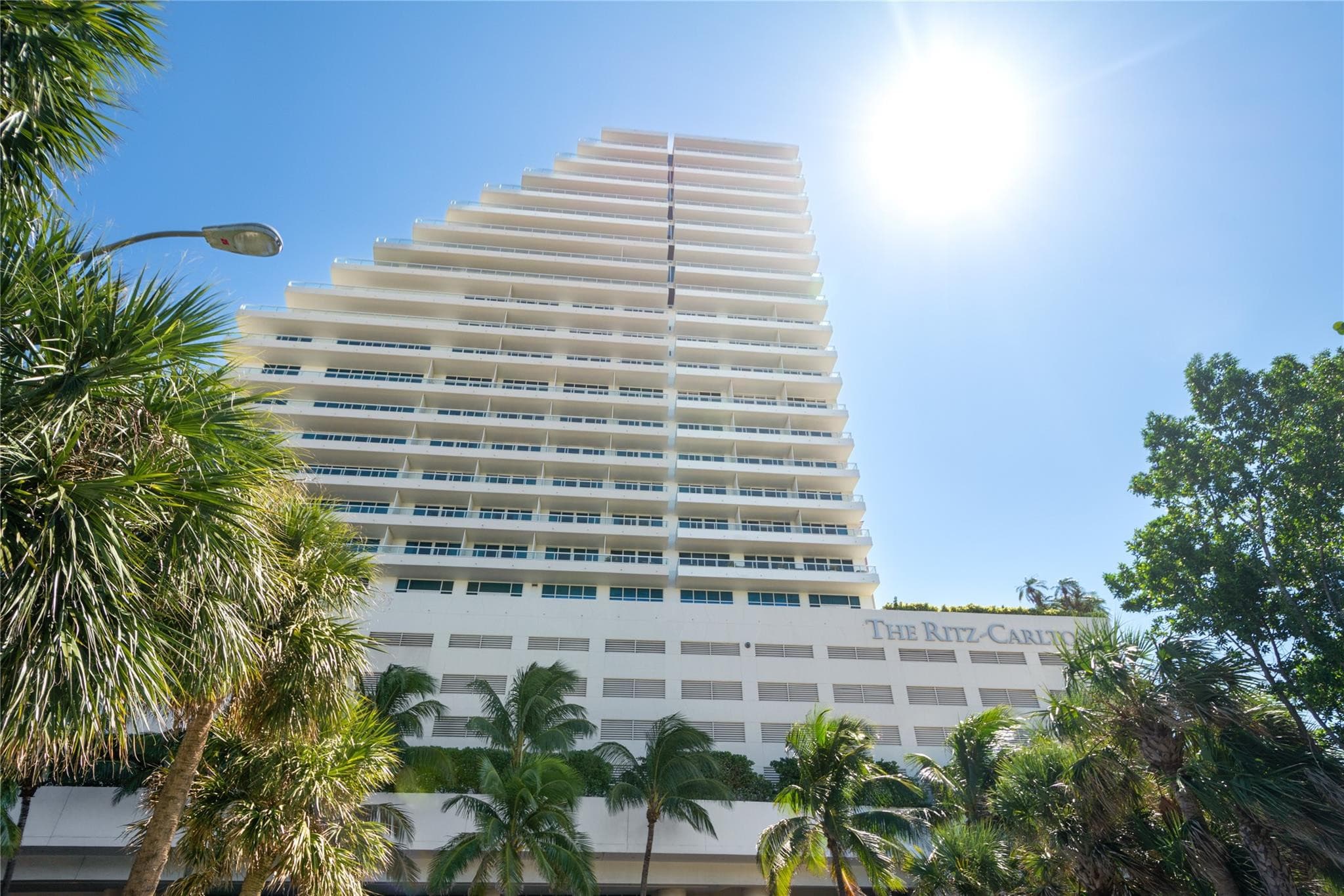 1 N Fort Lauderdale Beach Boulevard 1807, Fort Lauderdale, FL 33304, Unit 1807 - Photo 3