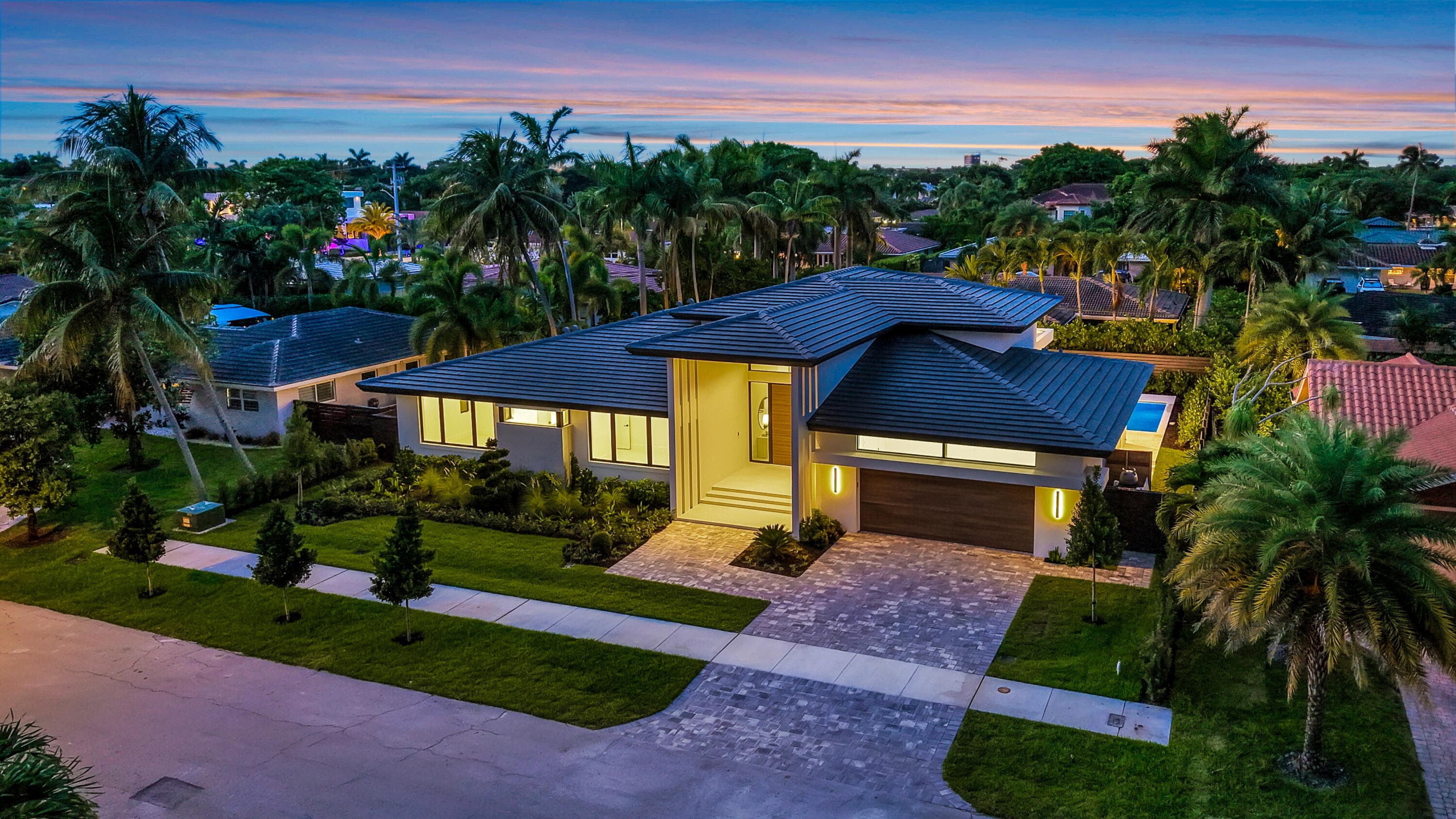 2717 NE 33rd Street, Fort Lauderdale, FL 33306 - Photo 2