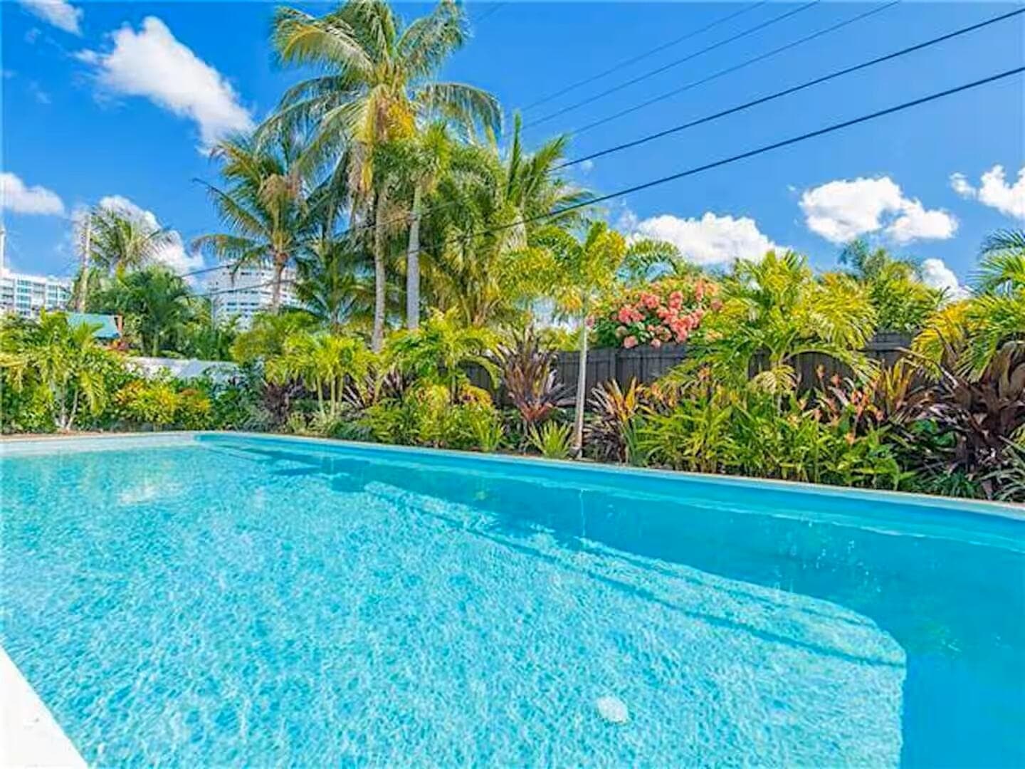 2060 Coco Palm Place, Lauderdale-By-The-Sea, FL 33062 - Photo 2