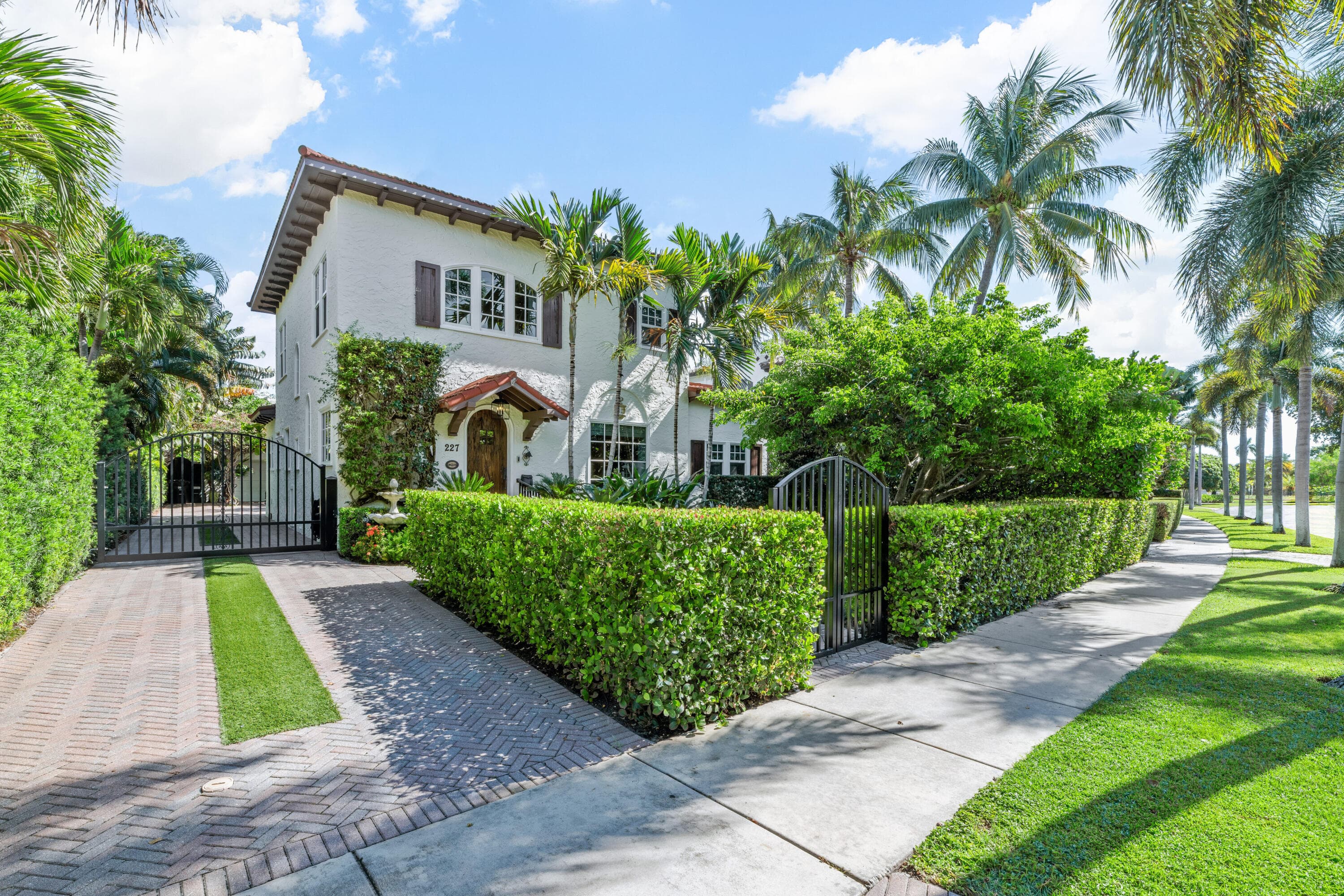 227 Marlborough Road, West Palm Beach, FL 33405 - Photo 3