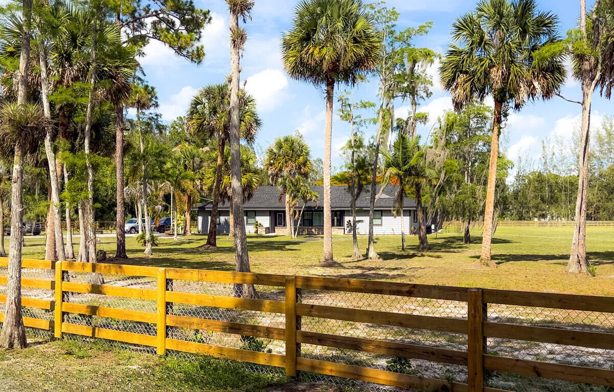 1464 Clydesdale Drive, The Acreage, FL 33470 - Photo 2