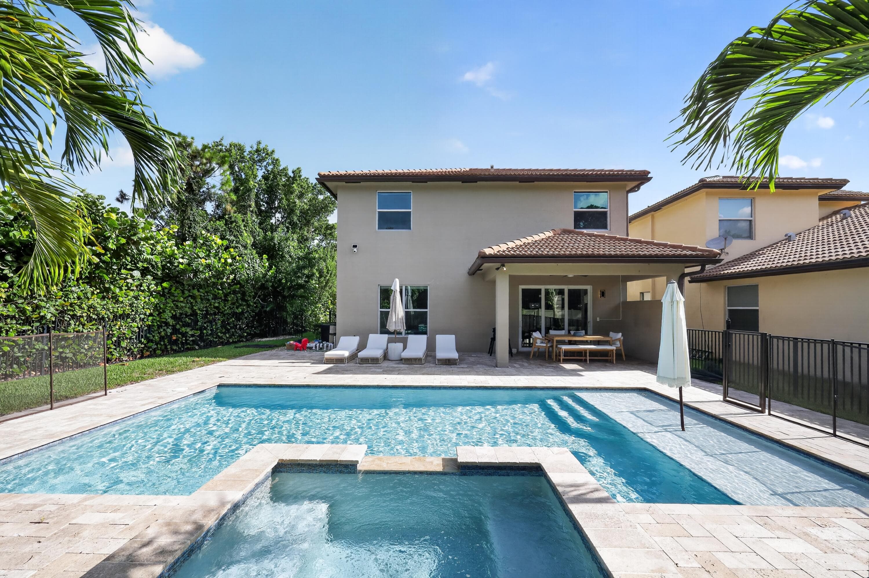 7050 Limestone Cay Road, Limestone Creek, FL 33458 - Photo 2