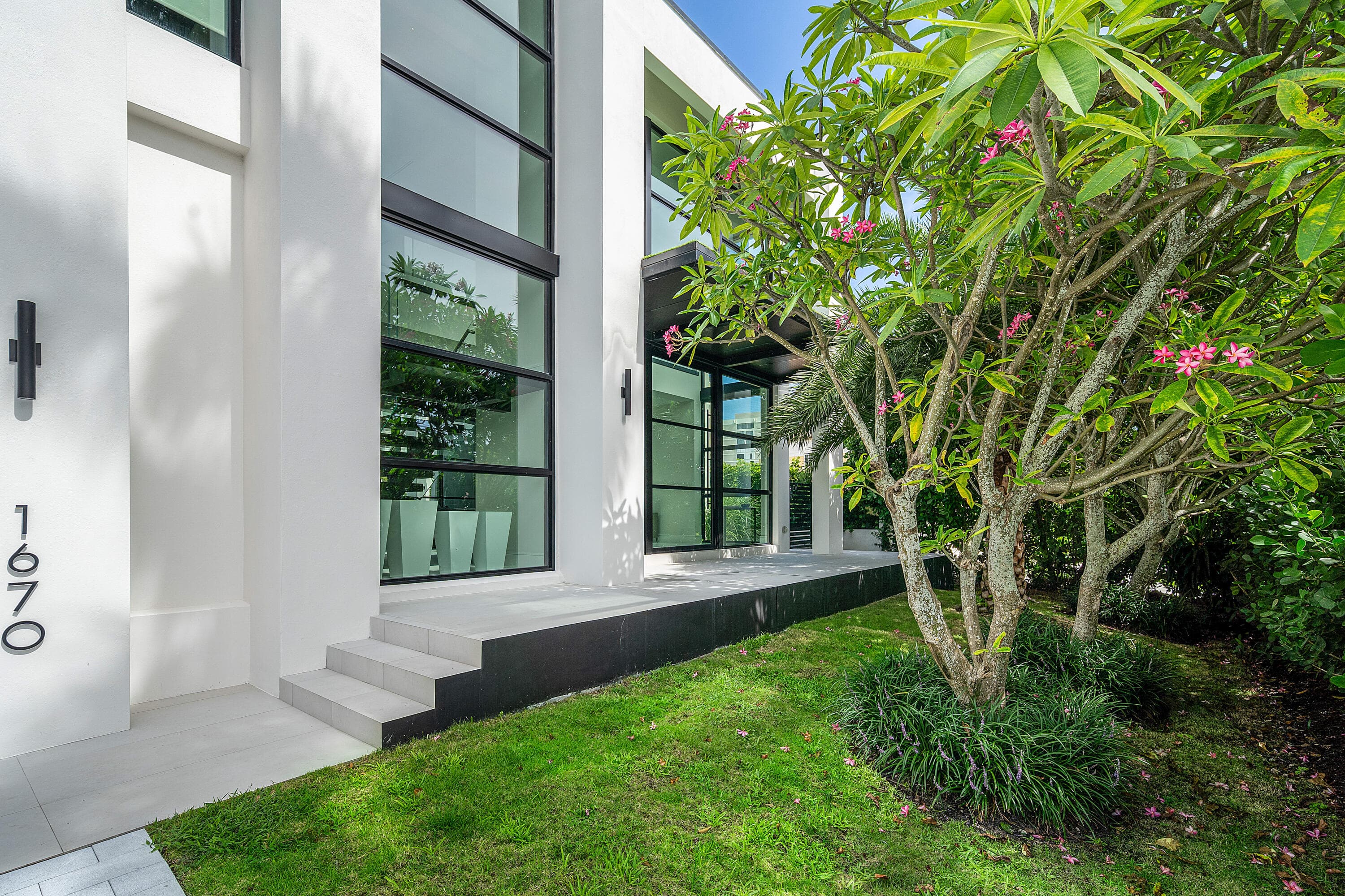 1670 E Terra Mar Drive, Lauderdale-By-The-Sea, FL 33062 - Photo 2