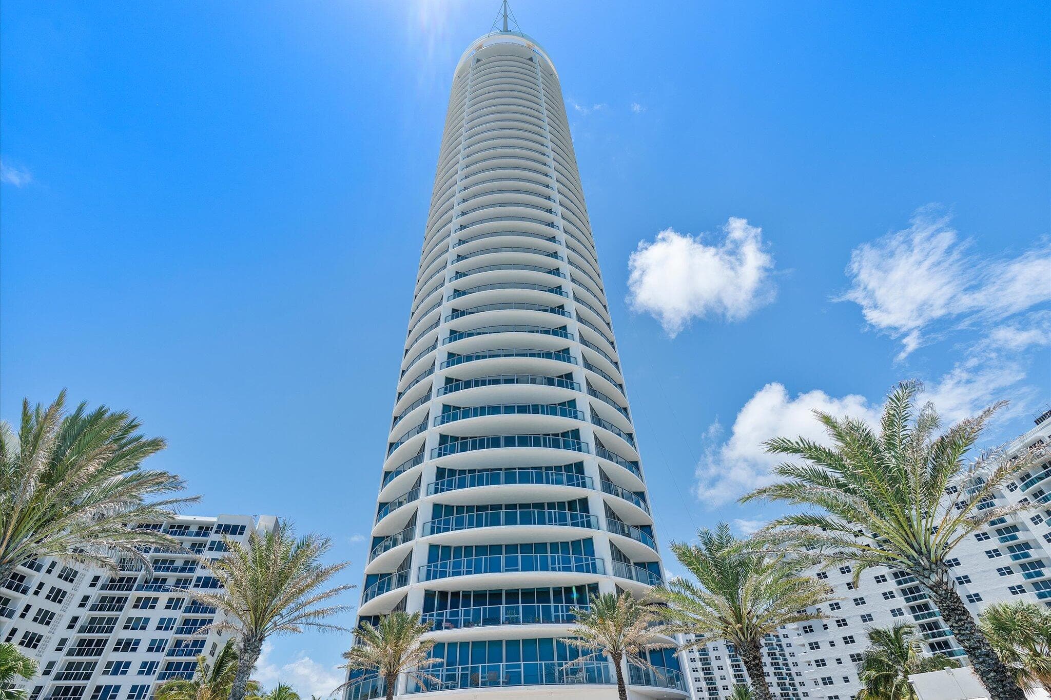 3101 S Ocean Drive 2707, Hollywood, FL 33019, Unit 2707 - Photo 3