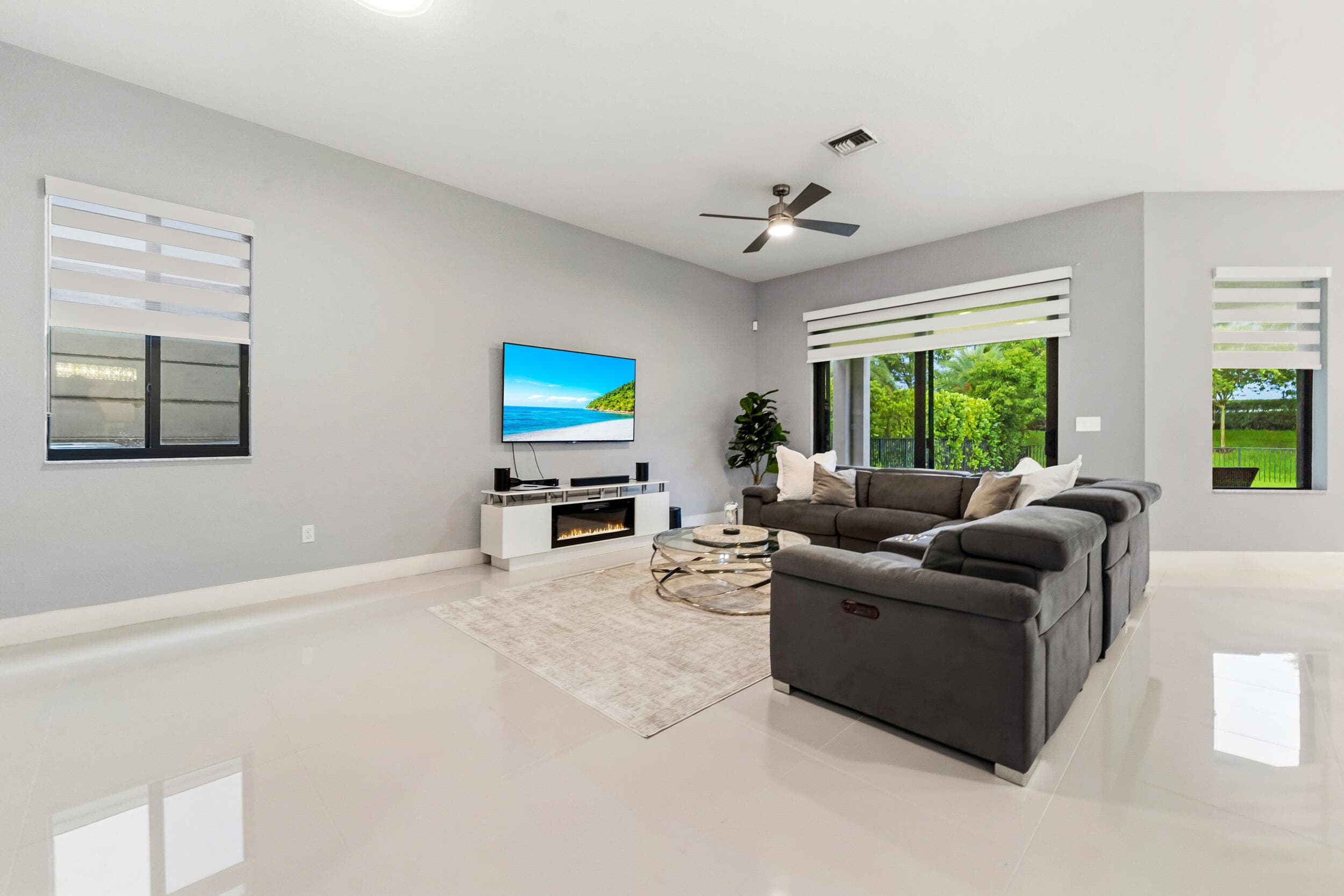 10555 Waves Way, Parkland, FL 33076 - Photo 5