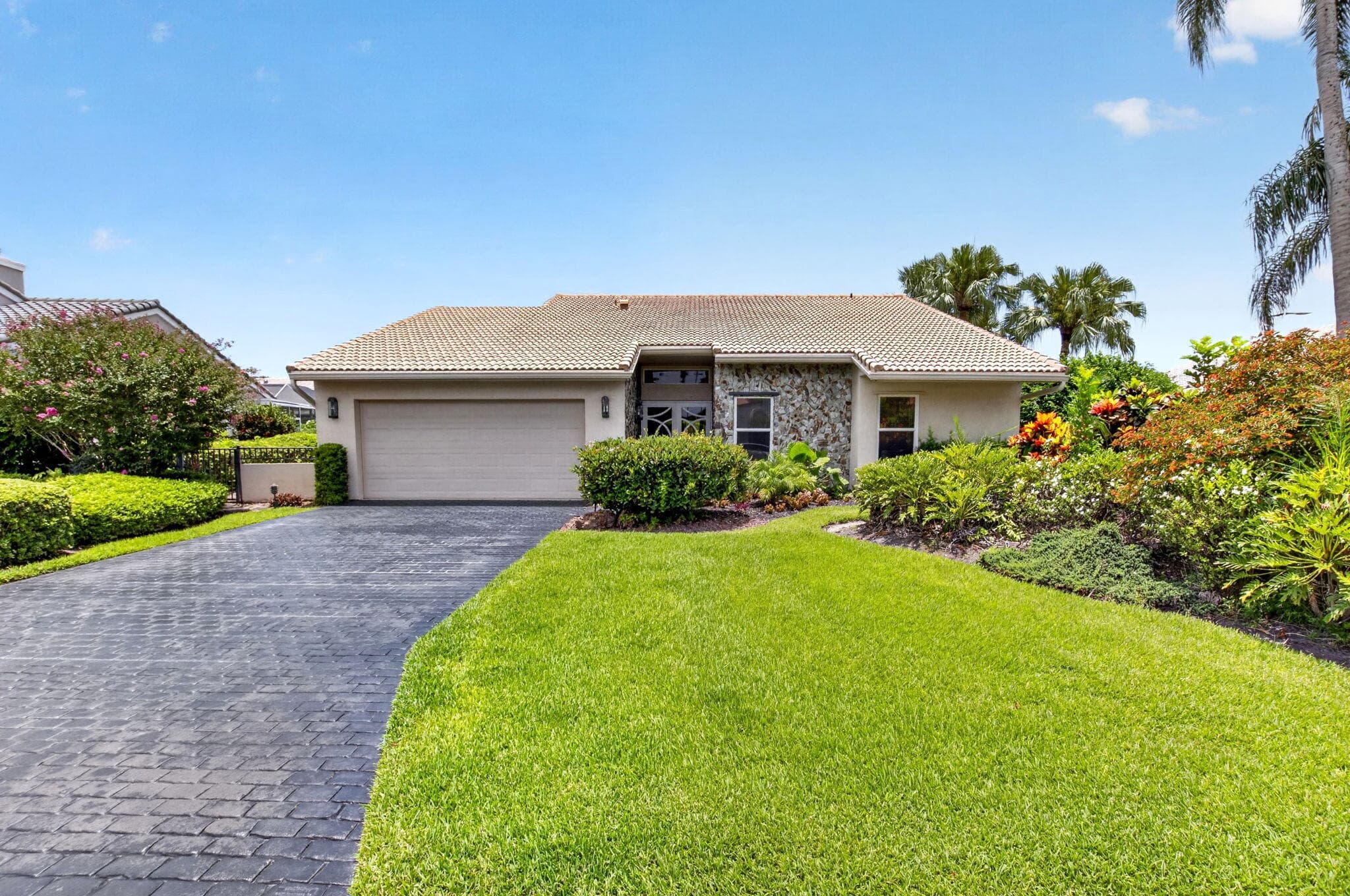 7082 NW 3rd Avenue, Boca Raton, FL 33487 - Photo 2