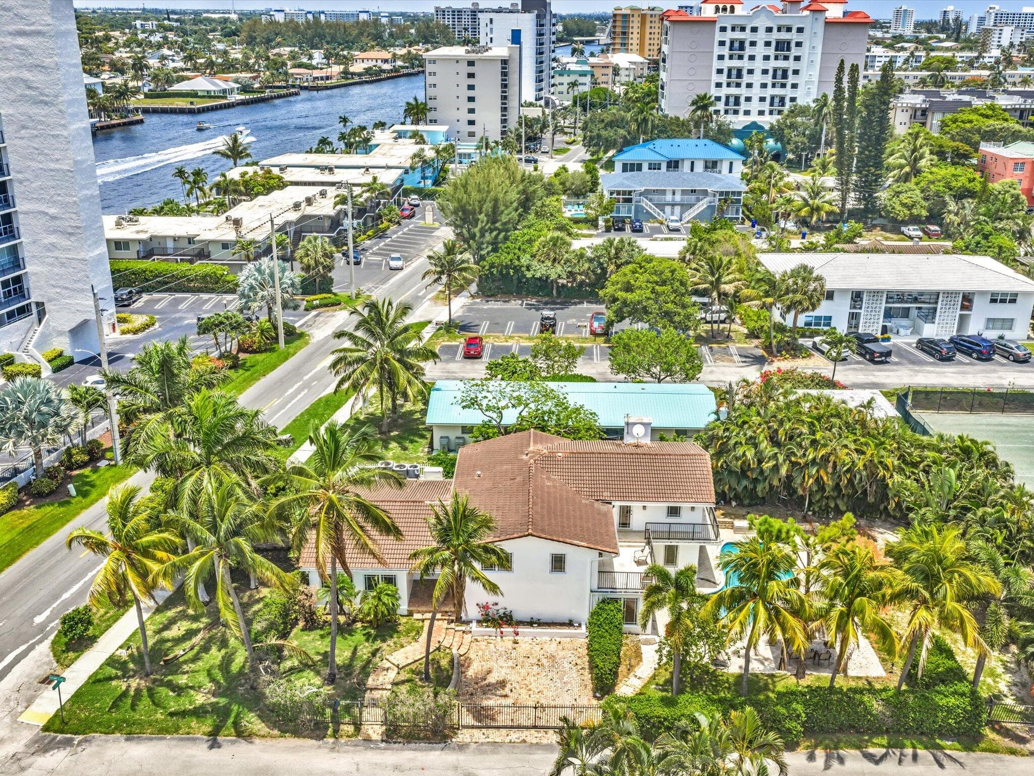 518 N Riverside Drive, Pompano Beach, FL 33062 - Photo 3