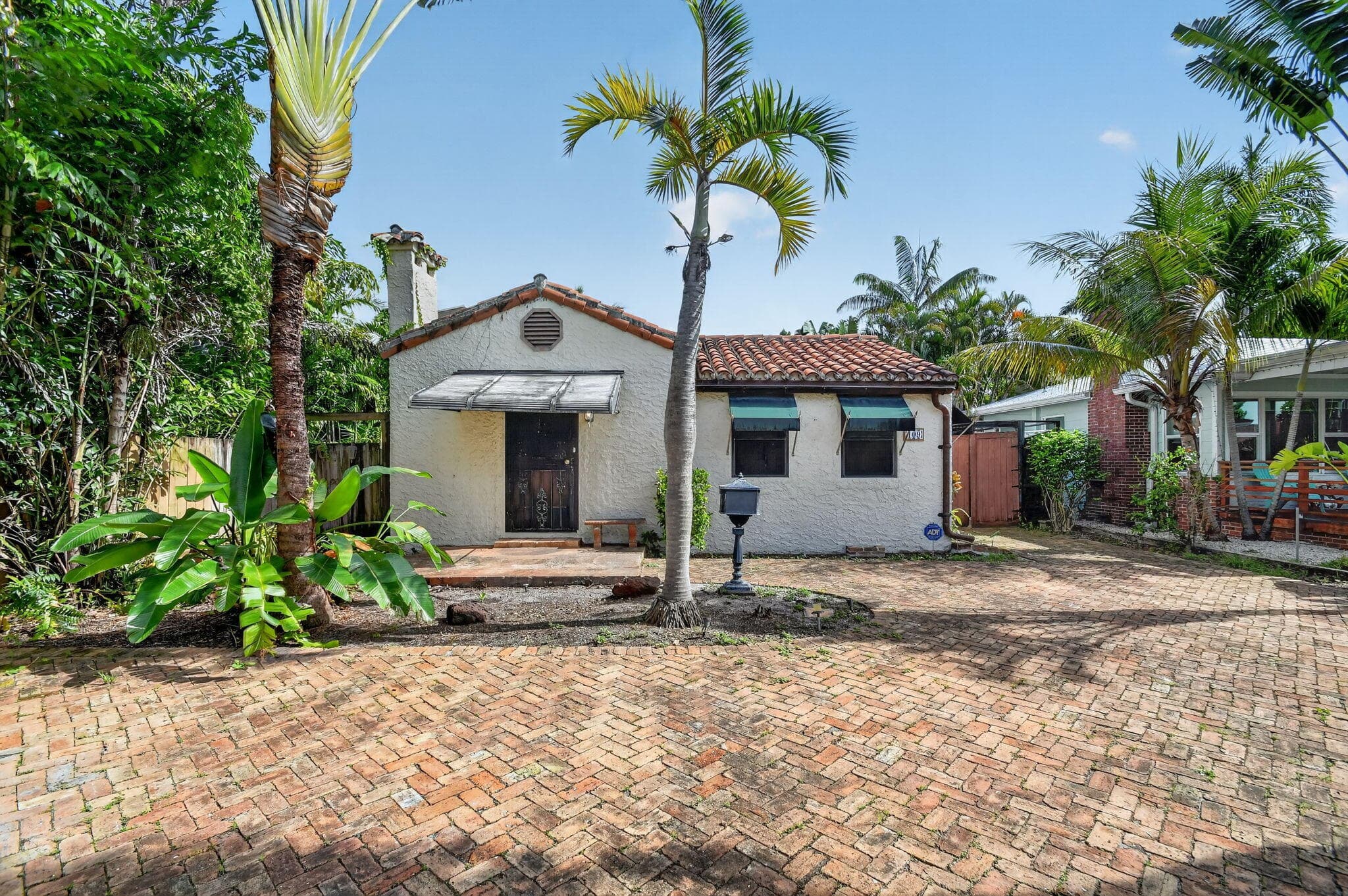 109 George Bush Boulevard, Delray Beach, FL 33444 - Photo 3